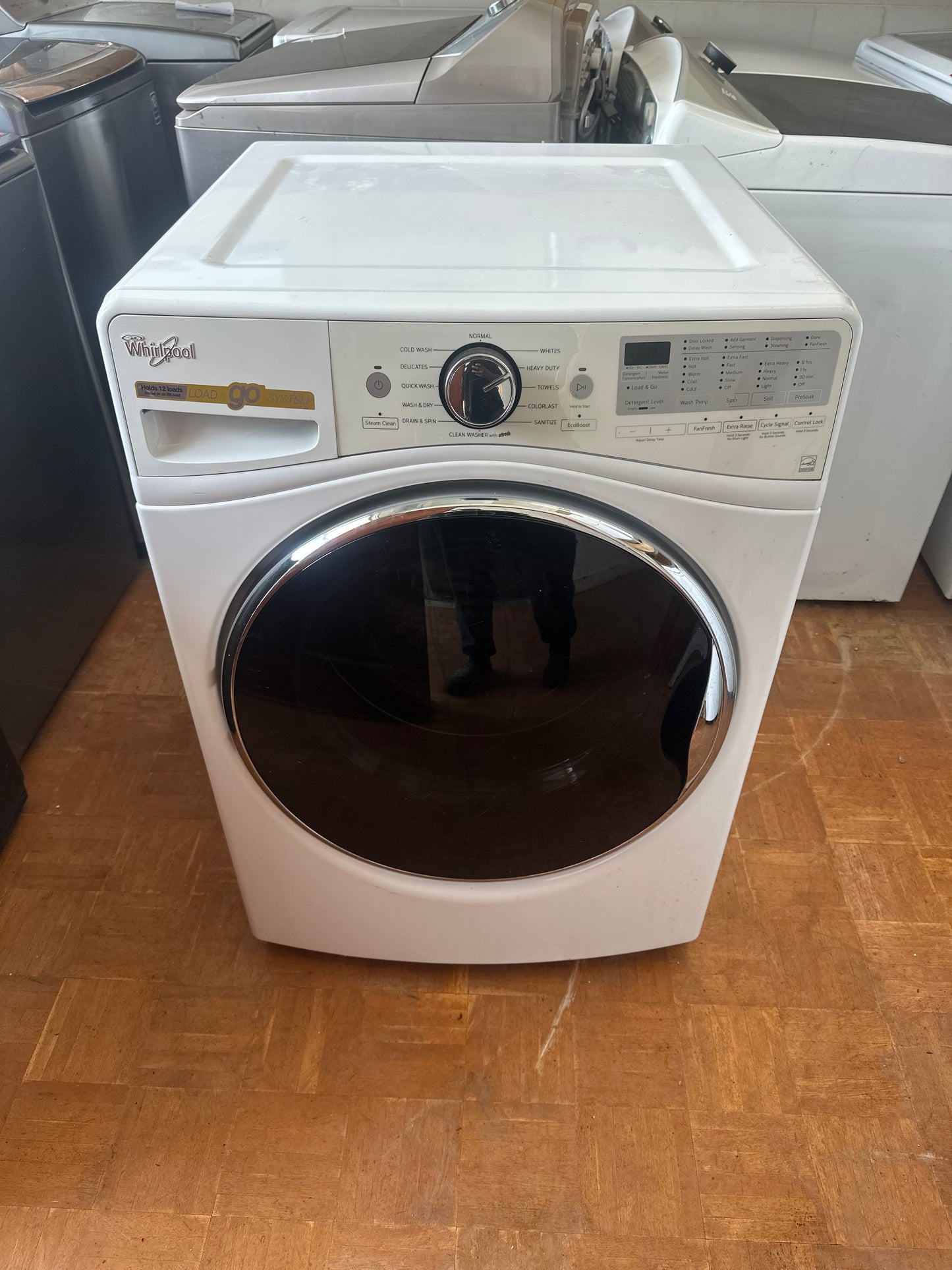 Whirlpool 4.5 cu ft Front‑Load Washer with Load & Go