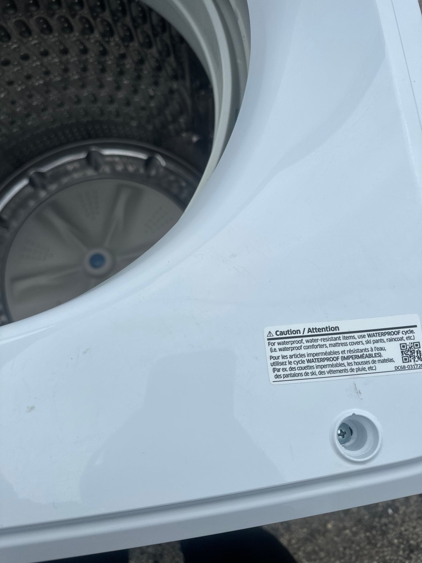 Samsung 5.0 cu. ft. Top Load Washer with Active WaterJet.