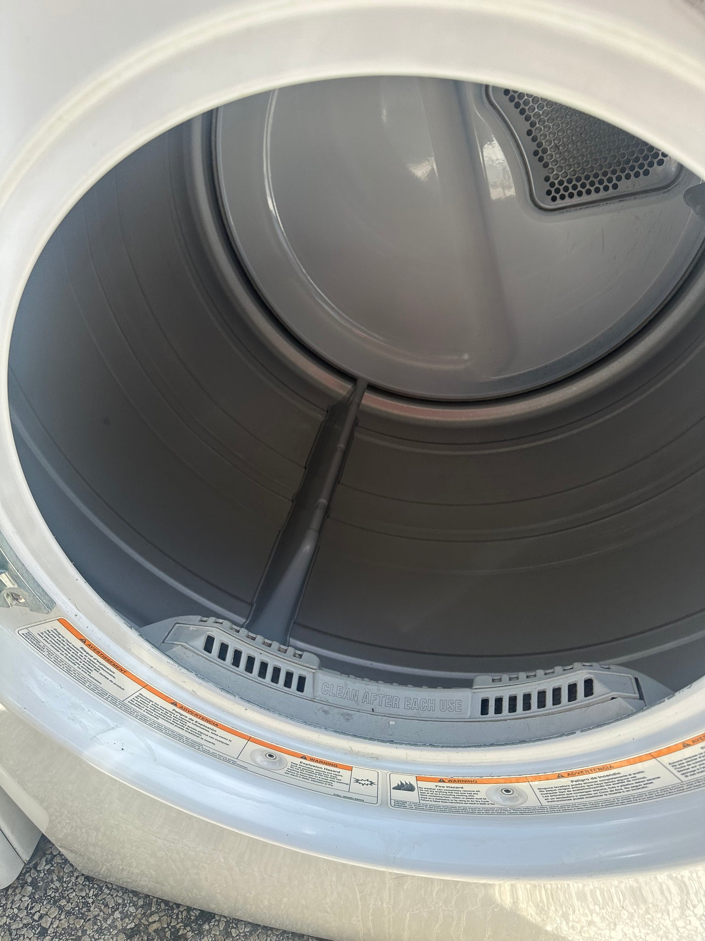 LG 7.0 cu. ft. Electric Dryer (Sensor Dry)