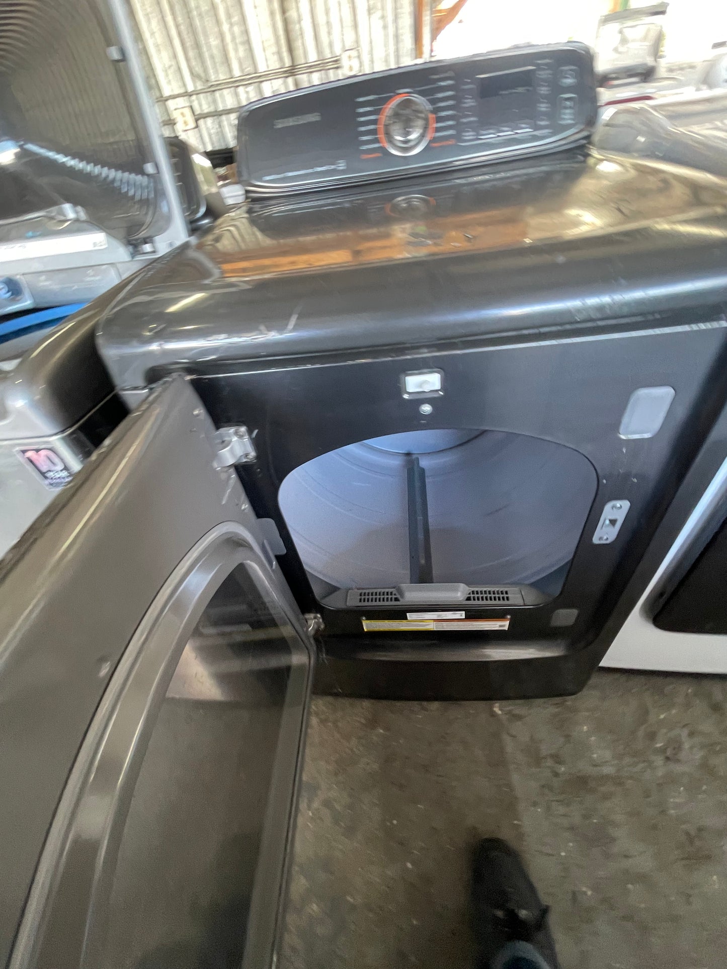 : Samsung Front Load Electric Dryer with Sensor Dry
