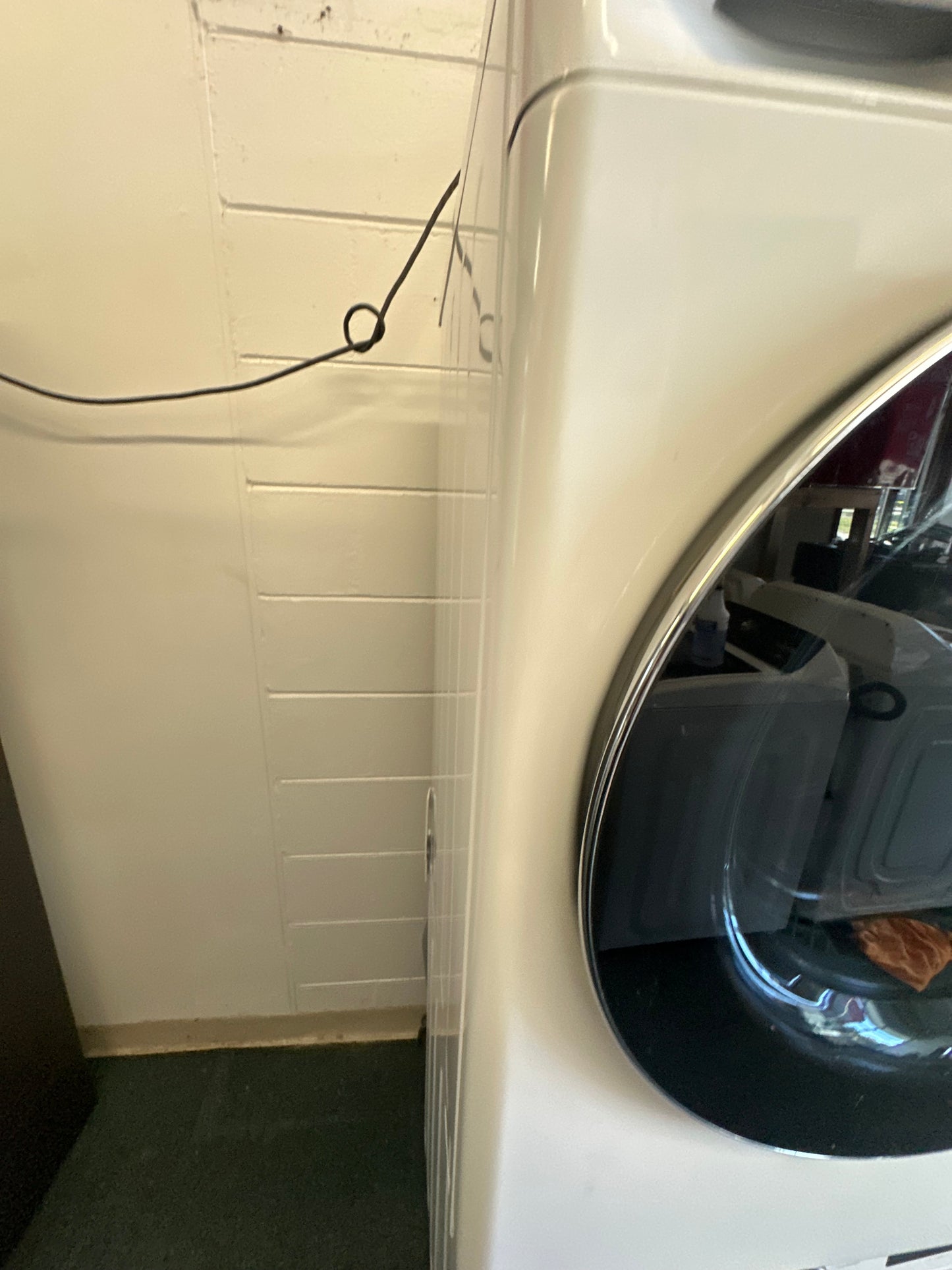 24 Inch Lg Washer And Electric Dryer Set