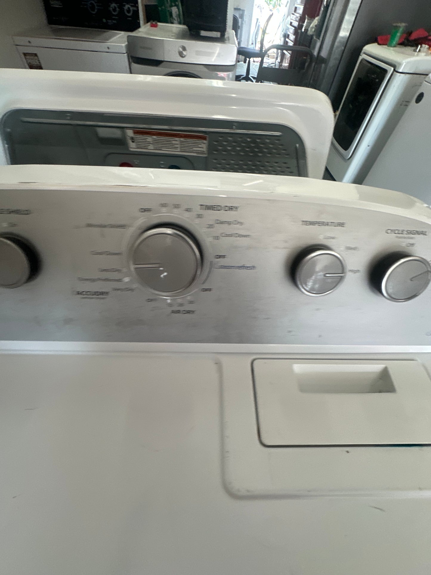 Whirlpool 7.0 cu. ft. Electric Dryer with AutoDry™ Drying System