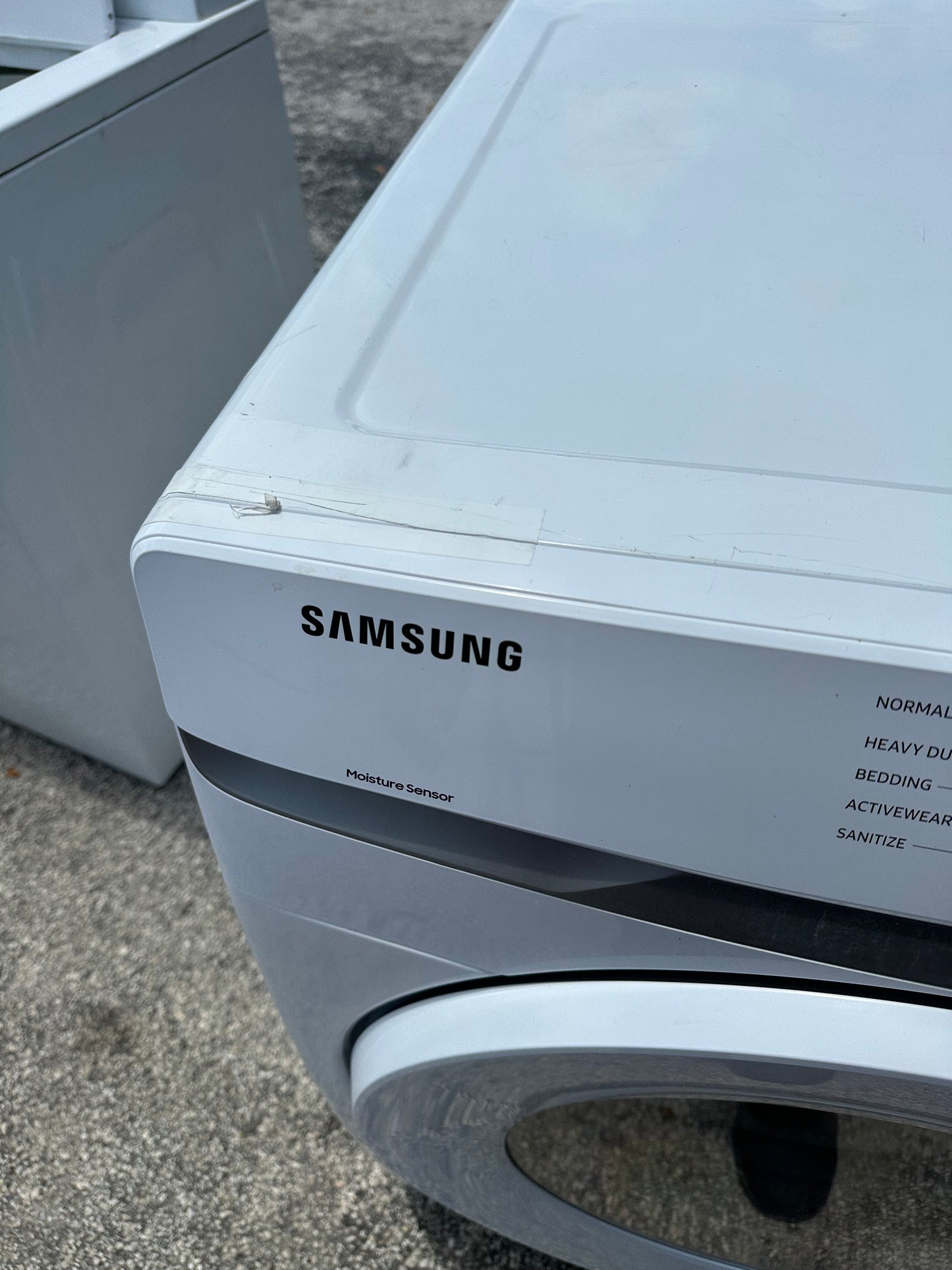 Samsung 7.5 cu. ft. Electric Dryer with Sensor Dry