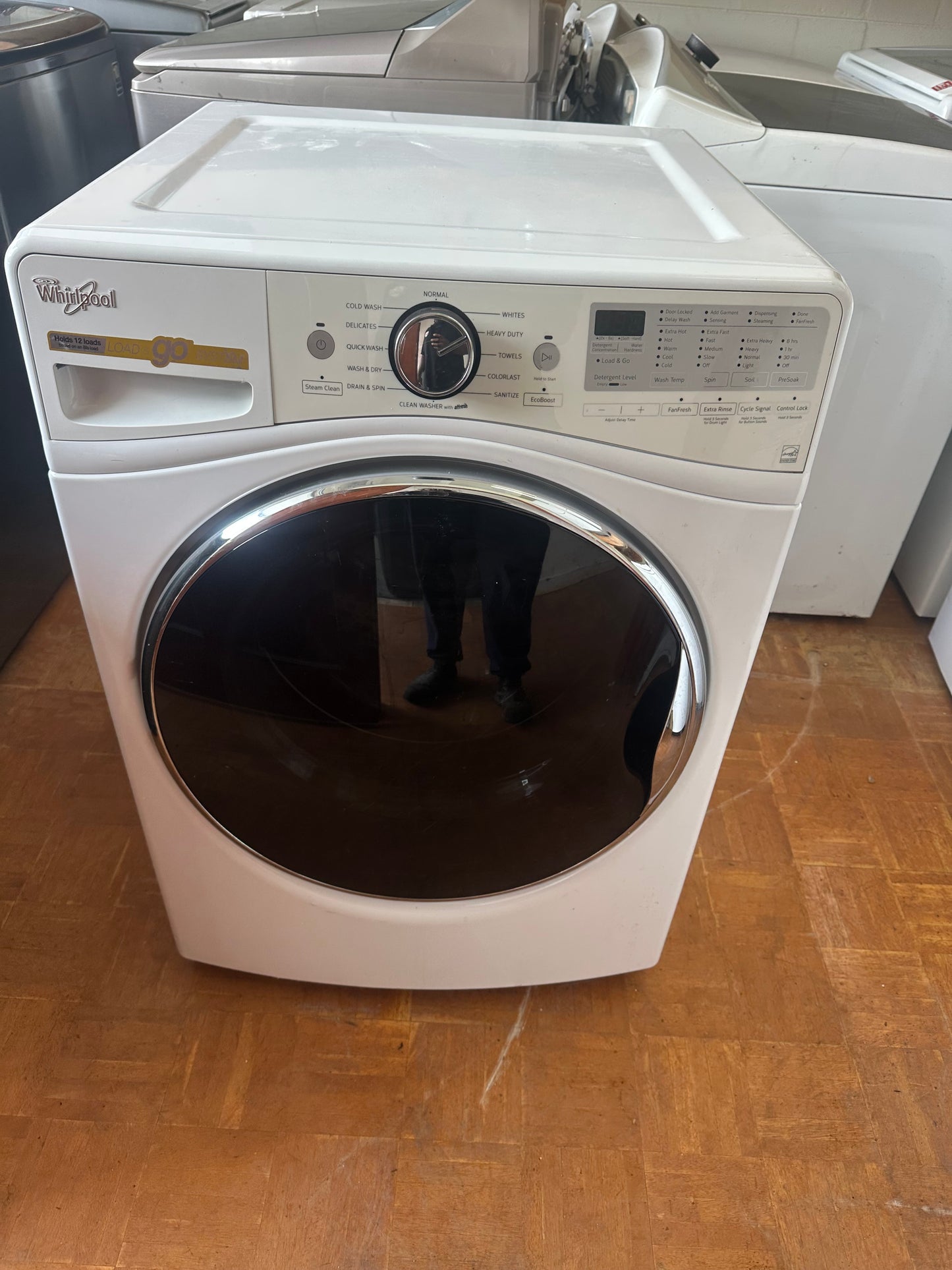 Whirlpool 4.5 cu ft Front‑Load Washer with Load & Go