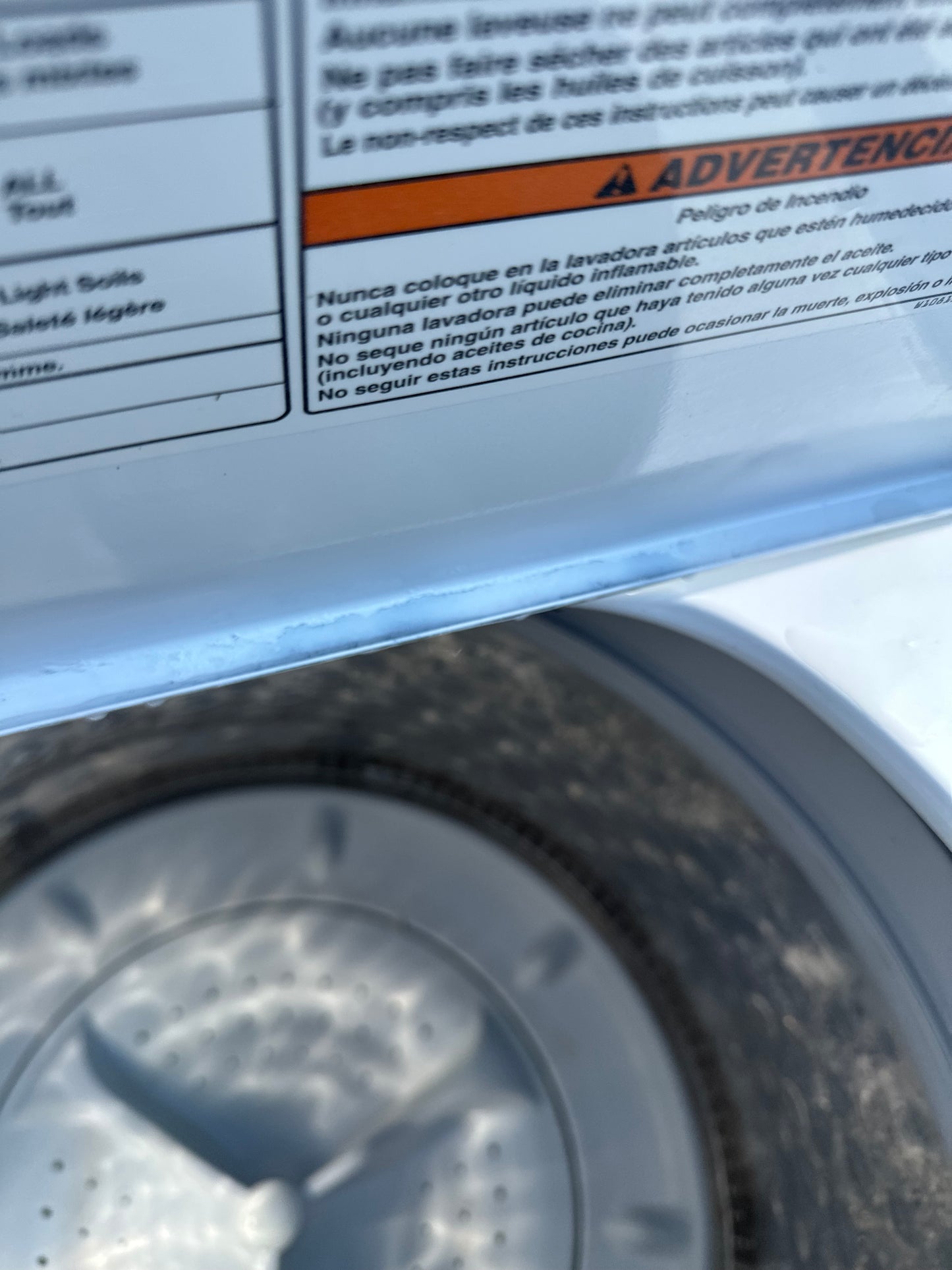 Whirlpool High-Efficiency Top Load Washer – WTW5000DW2