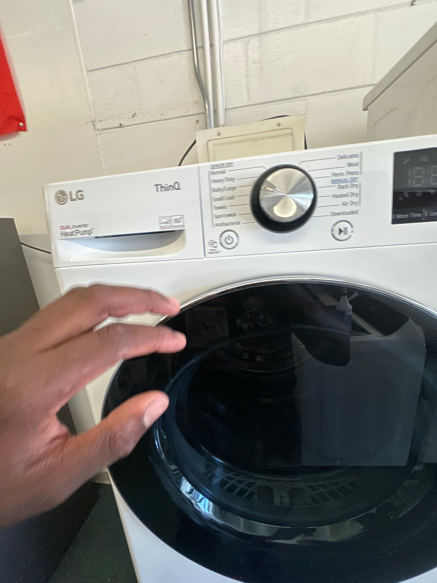24 Inch Lg Washer And Electric Dryer Set