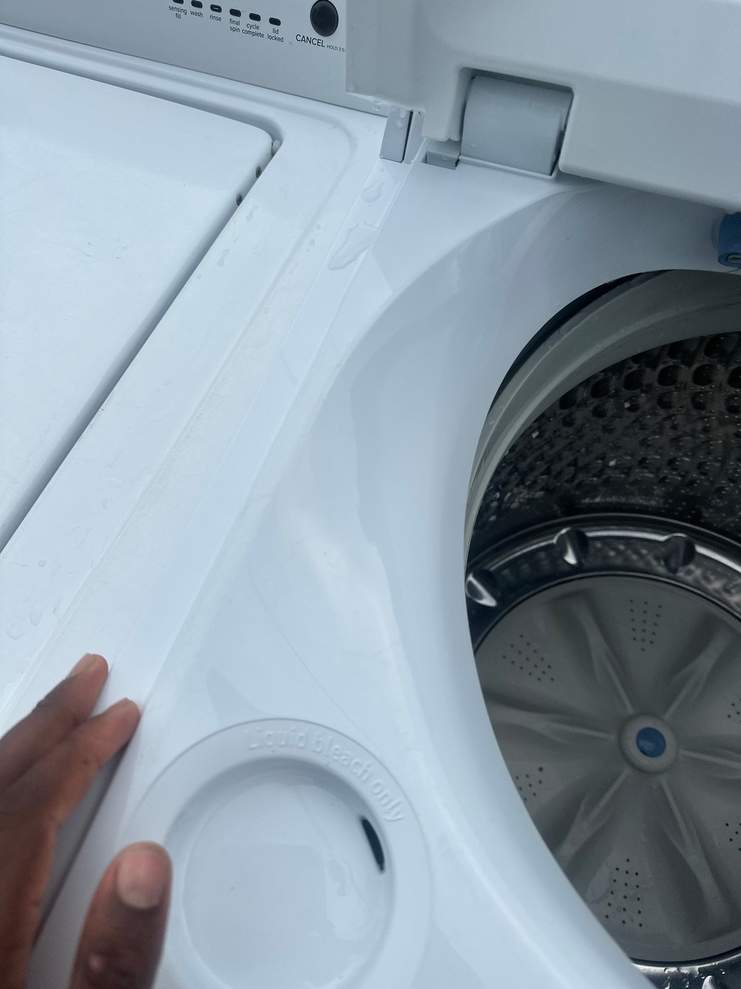 Samsung 5.0 cu. ft. Top Load Washer with Active WaterJet.