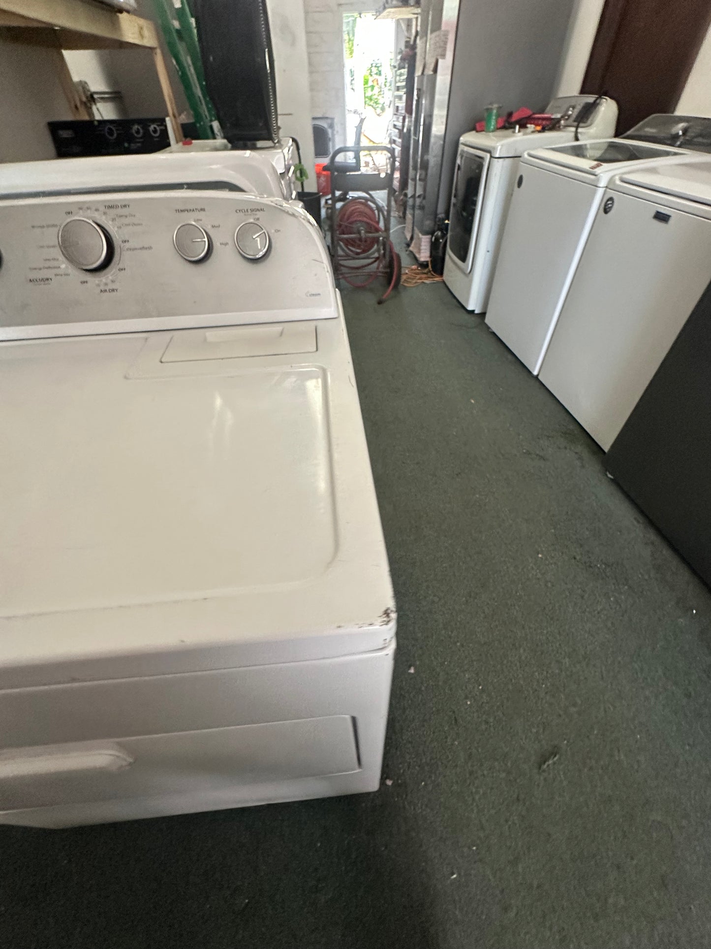 Whirlpool 7.0 cu. ft. Electric Dryer with AutoDry™ Drying System