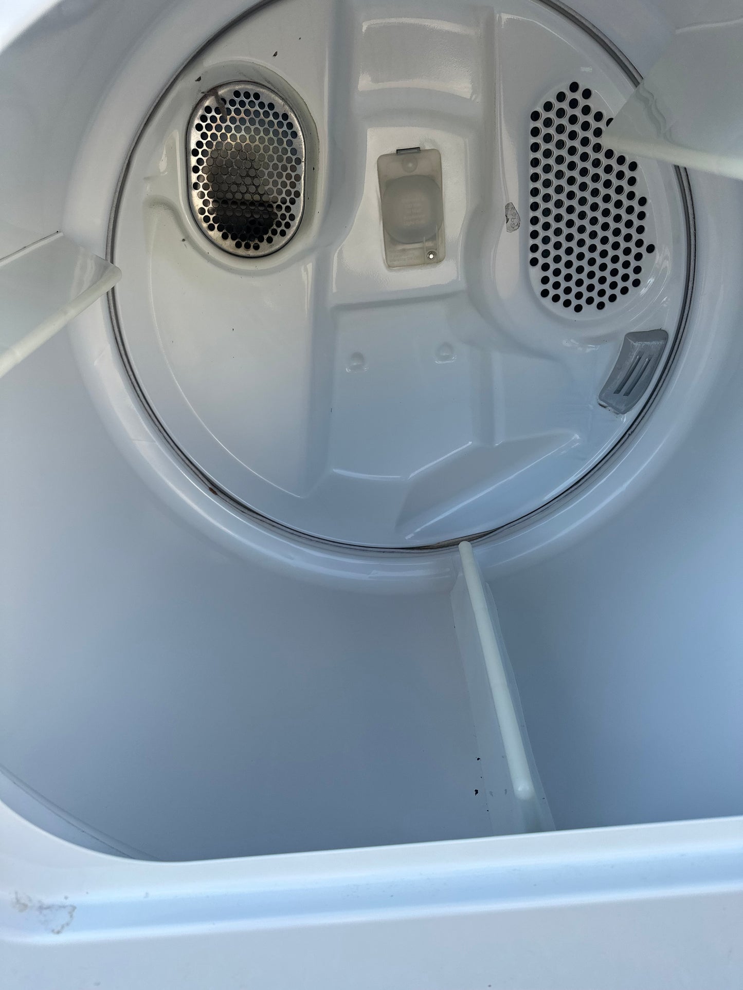Maytag 7.0 cu. ft. Electric Dryer with IntelliDry® Sensor