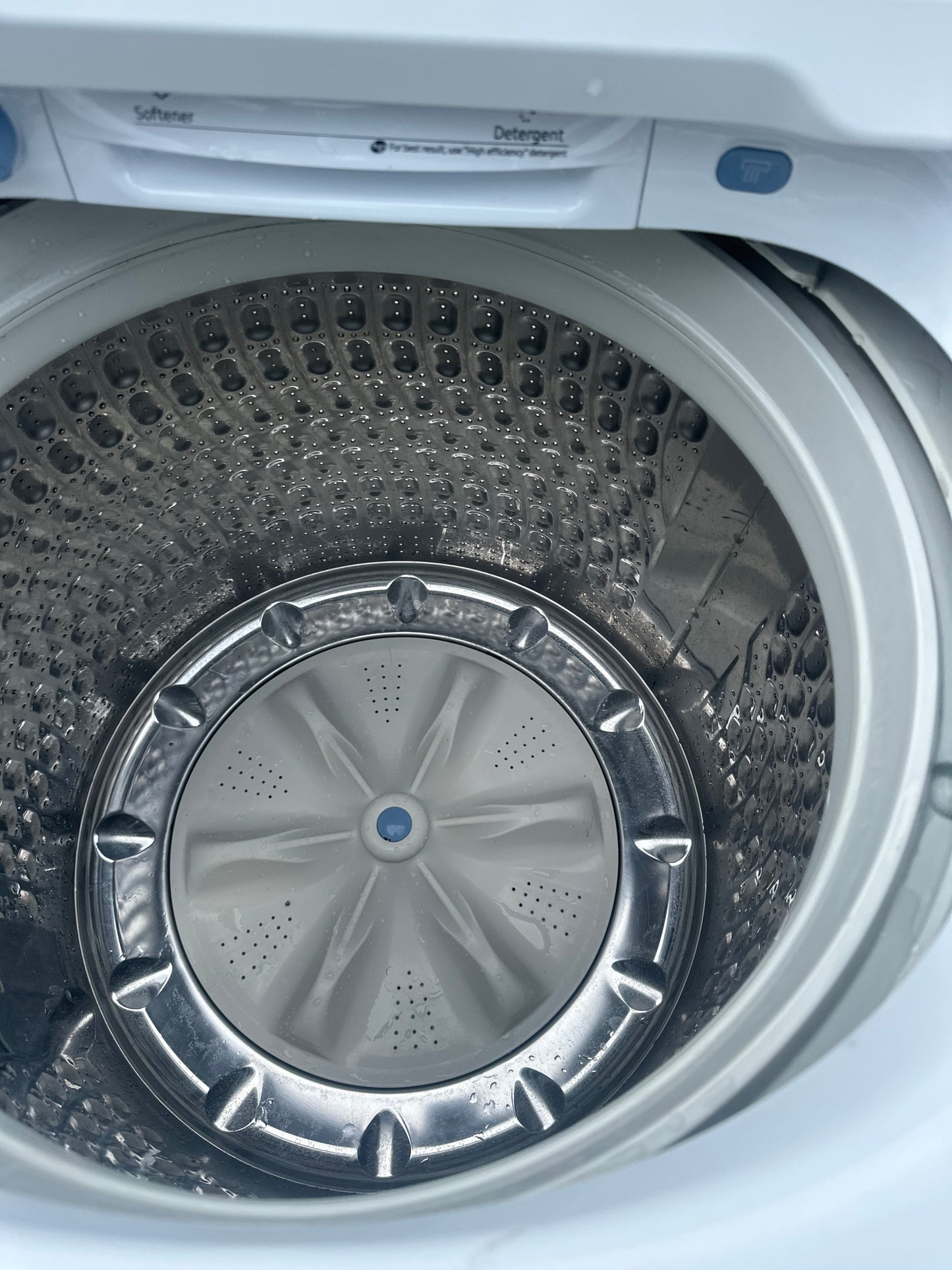 Samsung 5.0 cu. ft. Top Load Washer with Active WaterJet.