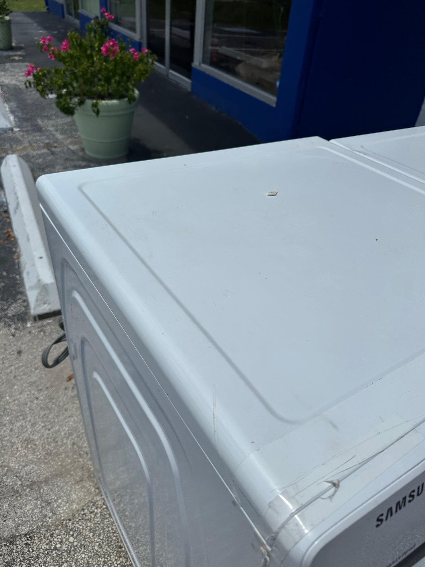 Samsung 7.5 cu. ft. Electric Dryer with Sensor Dry