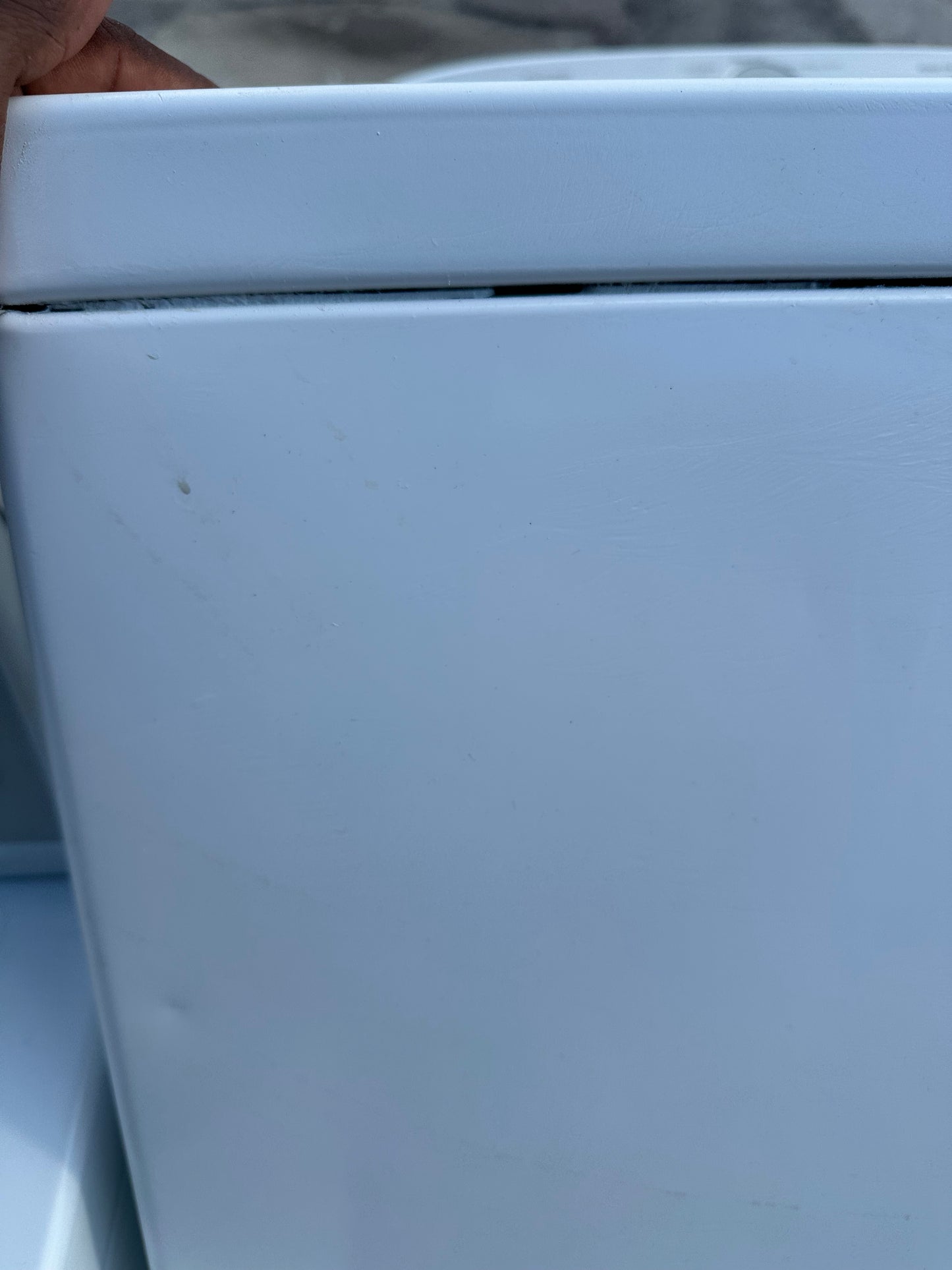 Whirlpool High-Efficiency Top Load Washer – WTW5000DW2