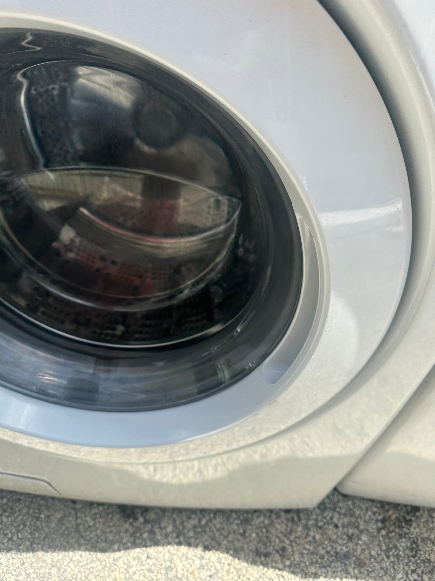 LG 3.5 cu. ft. Front Load Washer
