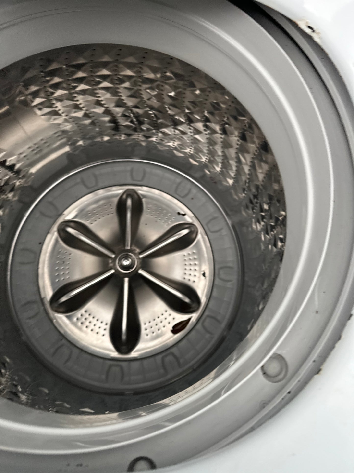 Samsung WA45H7000AW/AA 4.5 Cu. Ft. 9-Cycle High-Efficiency Top-Loading Washer