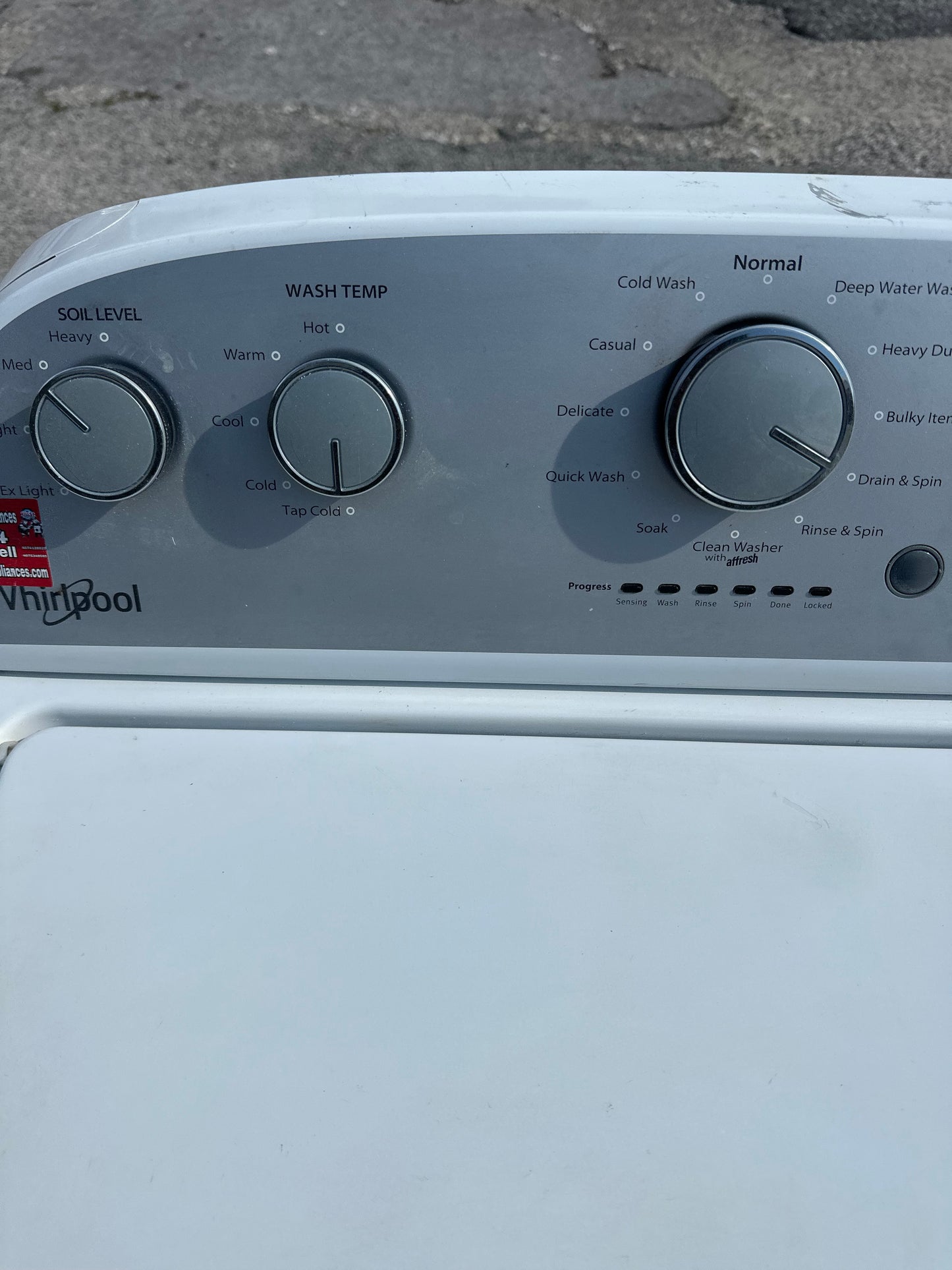 Whirlpool High-Efficiency Top Load Washer – WTW5000DW2