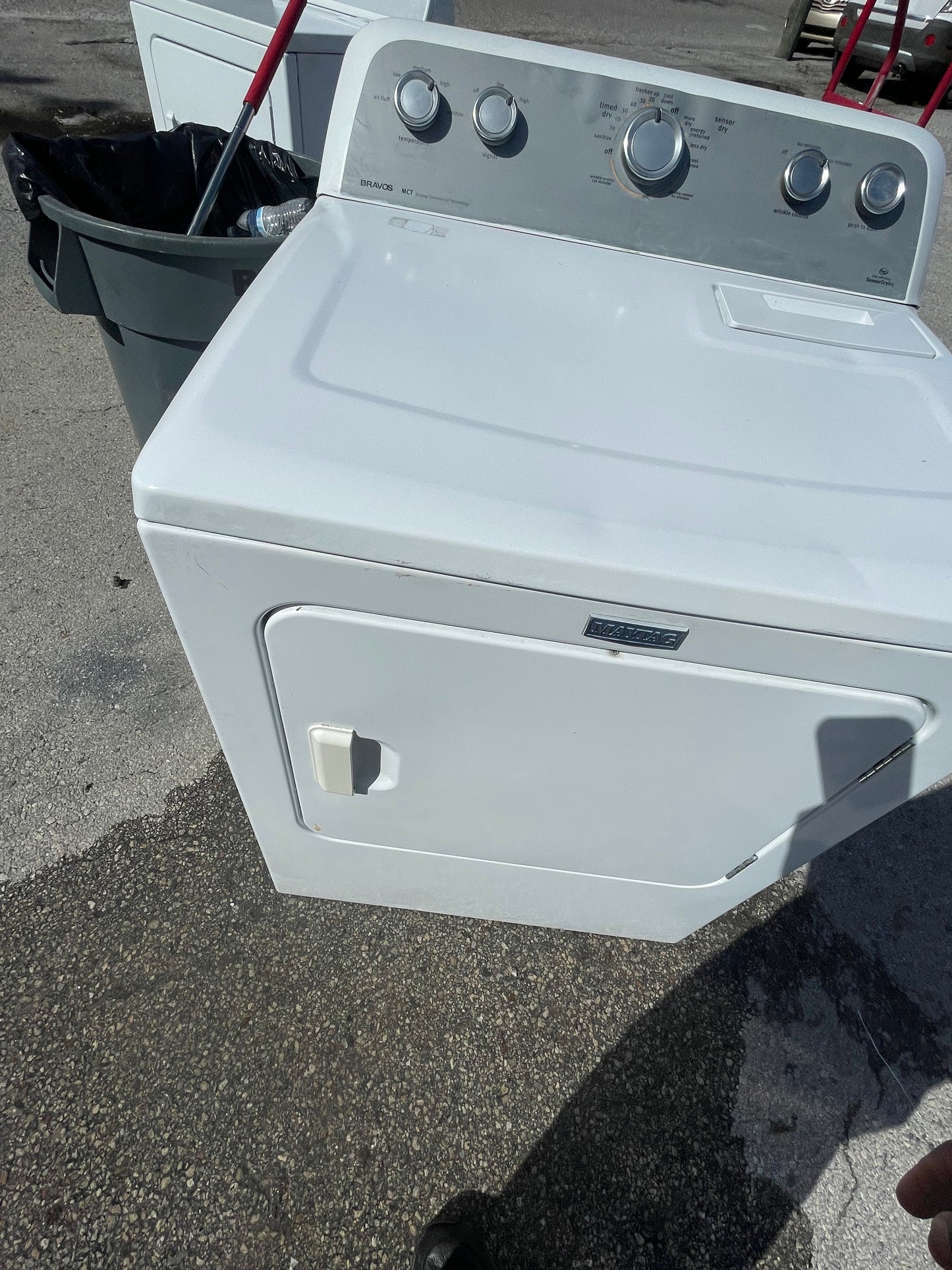 Maytag MEDX655DW
7.0 cu. ft. Dryer with Sanitize Cycle