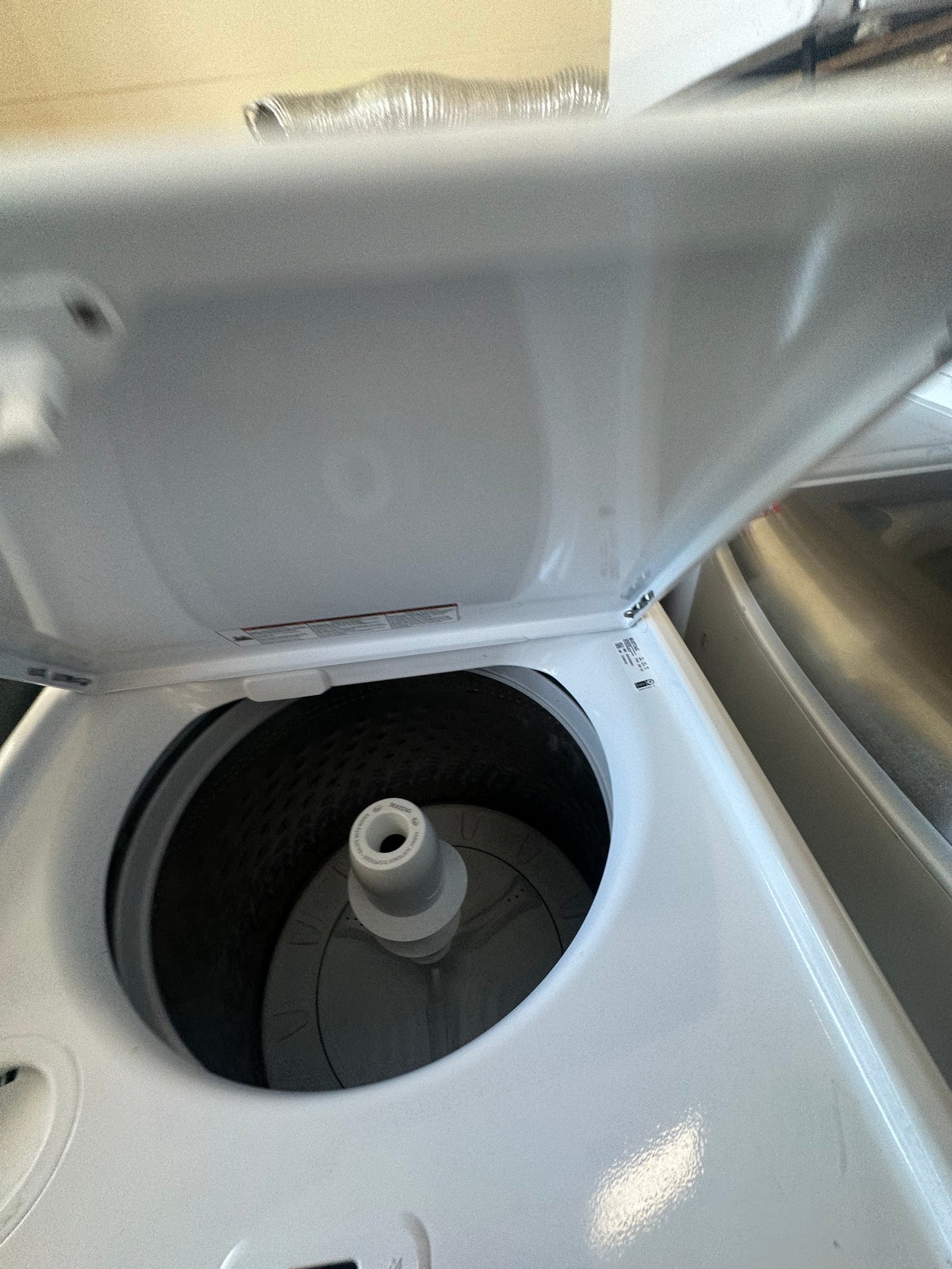 Maytag Washer - White - 28 Inch Top Load Smart Washer with 4.5 Cu. Ft. Capacity