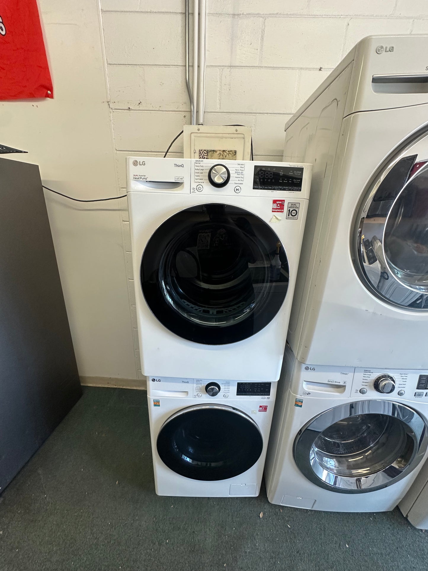 24 Inch Lg Washer And Electric Dryer Set