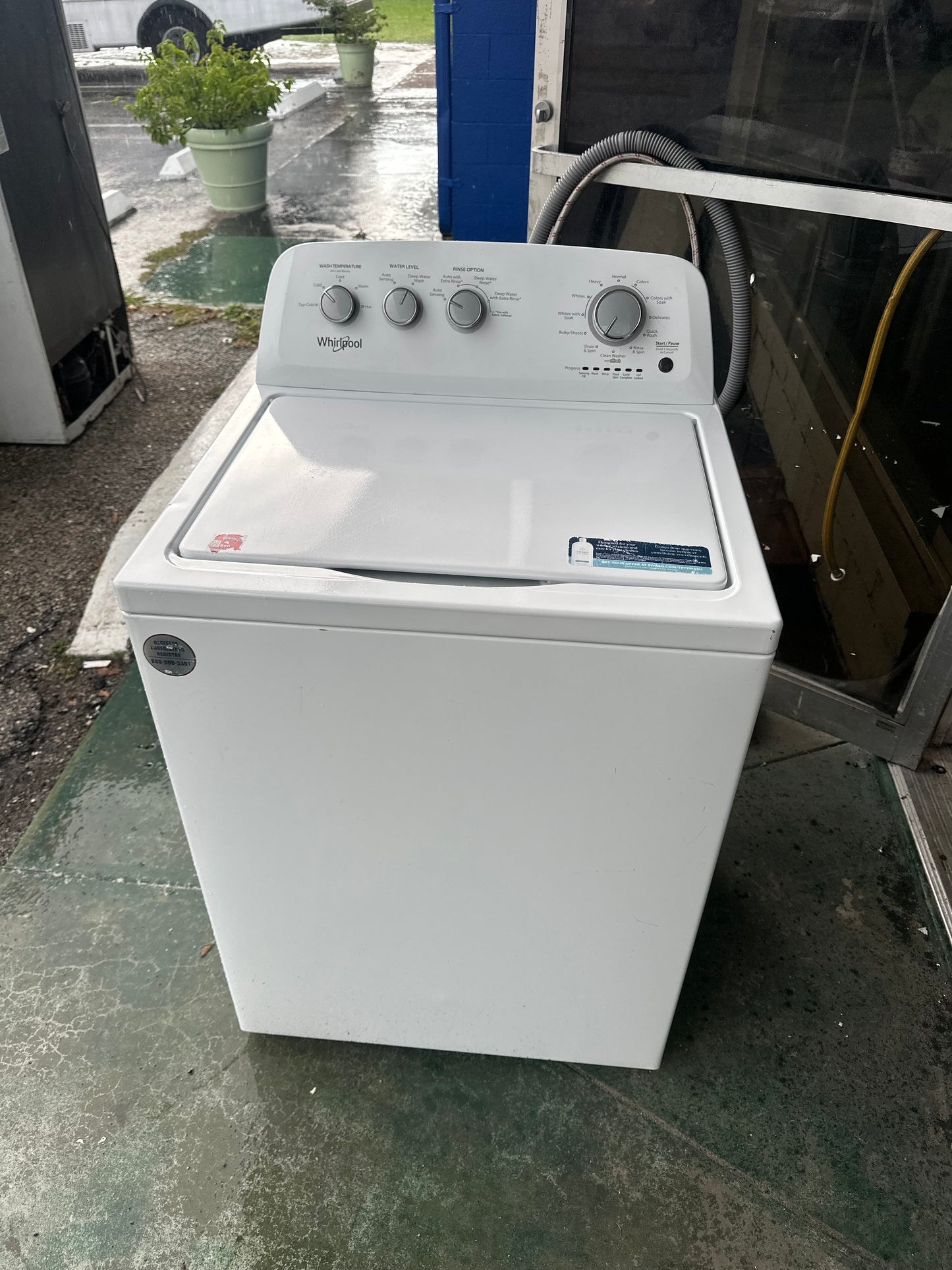 Whirlpool 3.8 cu. ft. Top Load Washer with Deep Water Wash Option