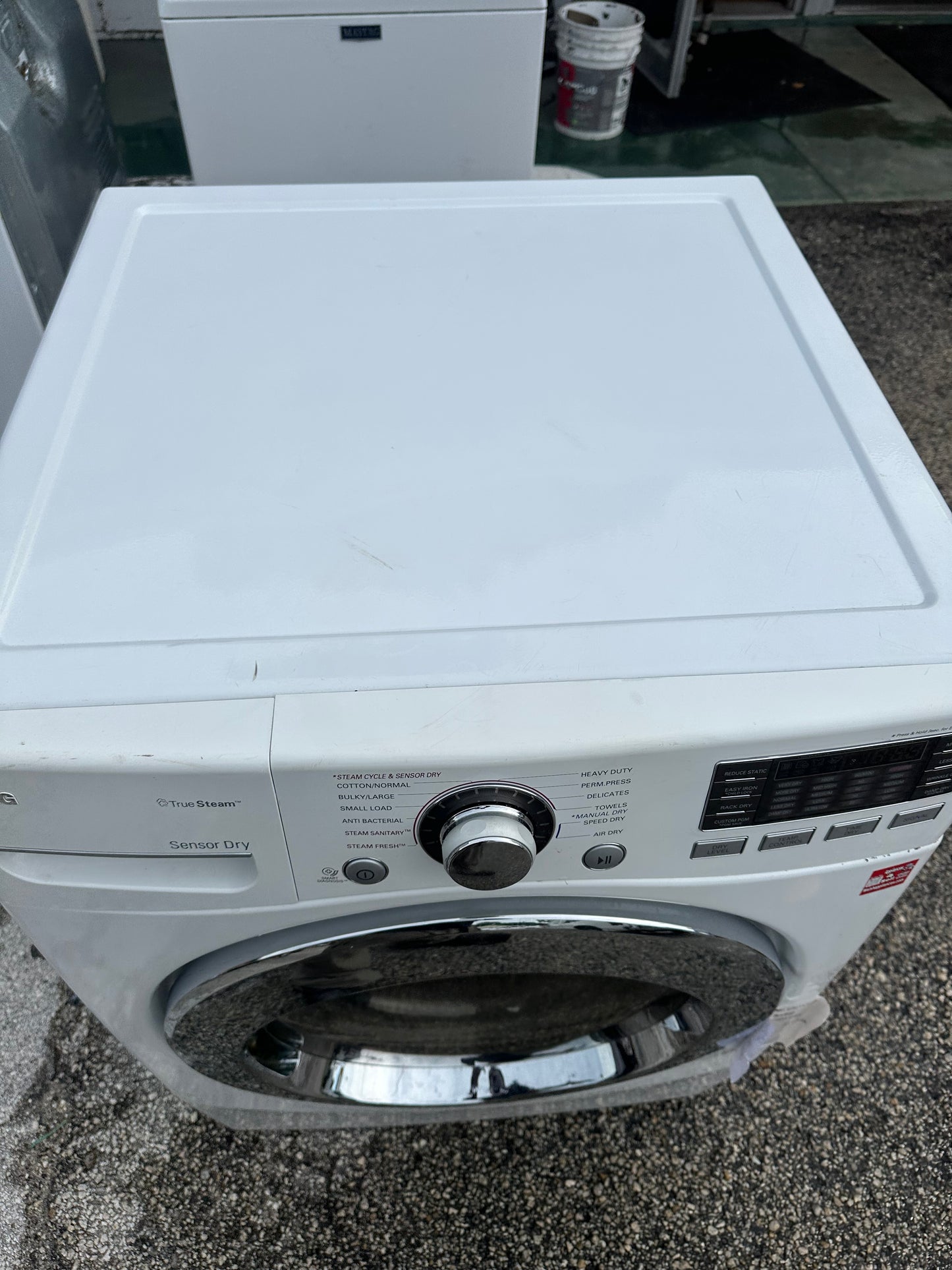 27 Inch Electric Dryer with 7.3 cu. ft. Capacity
