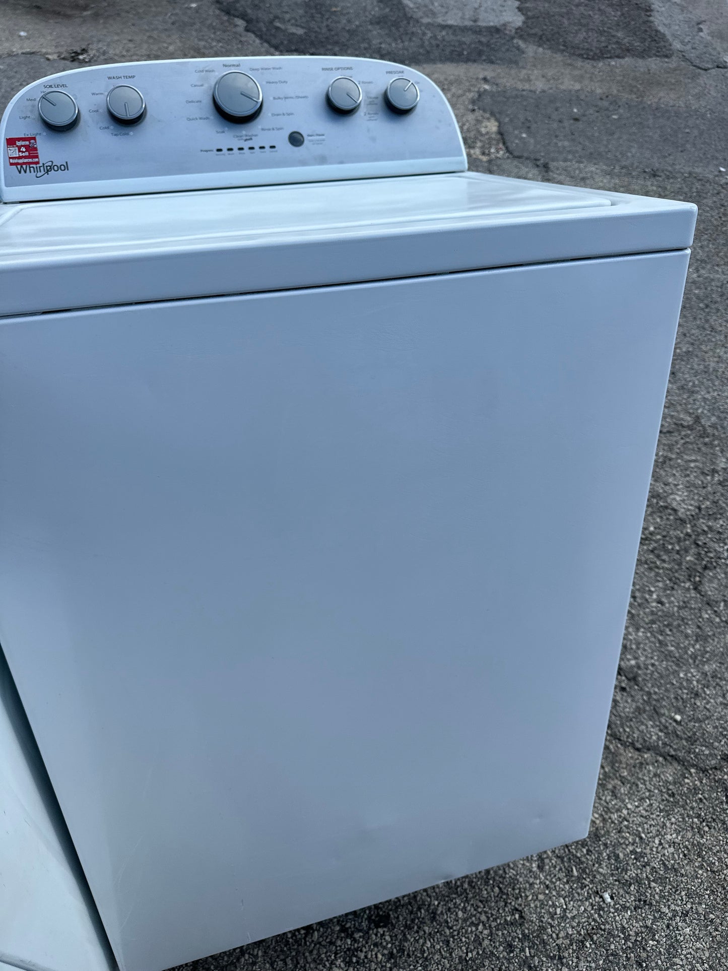 Whirlpool High-Efficiency Top Load Washer – WTW5000DW2