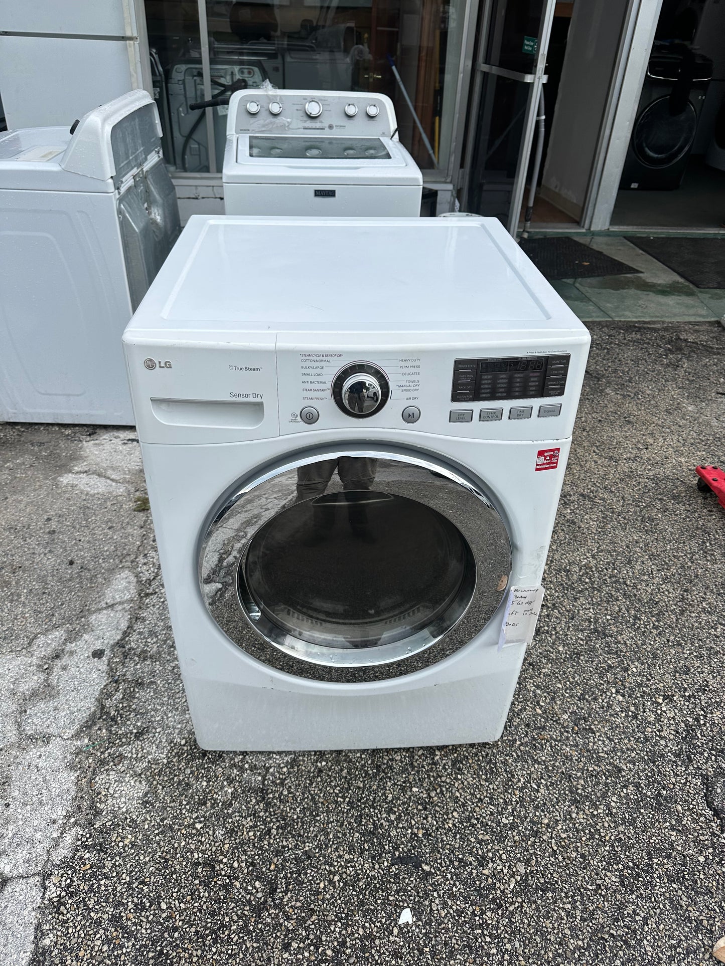 27 Inch Electric Dryer with 7.3 cu. ft. Capacity