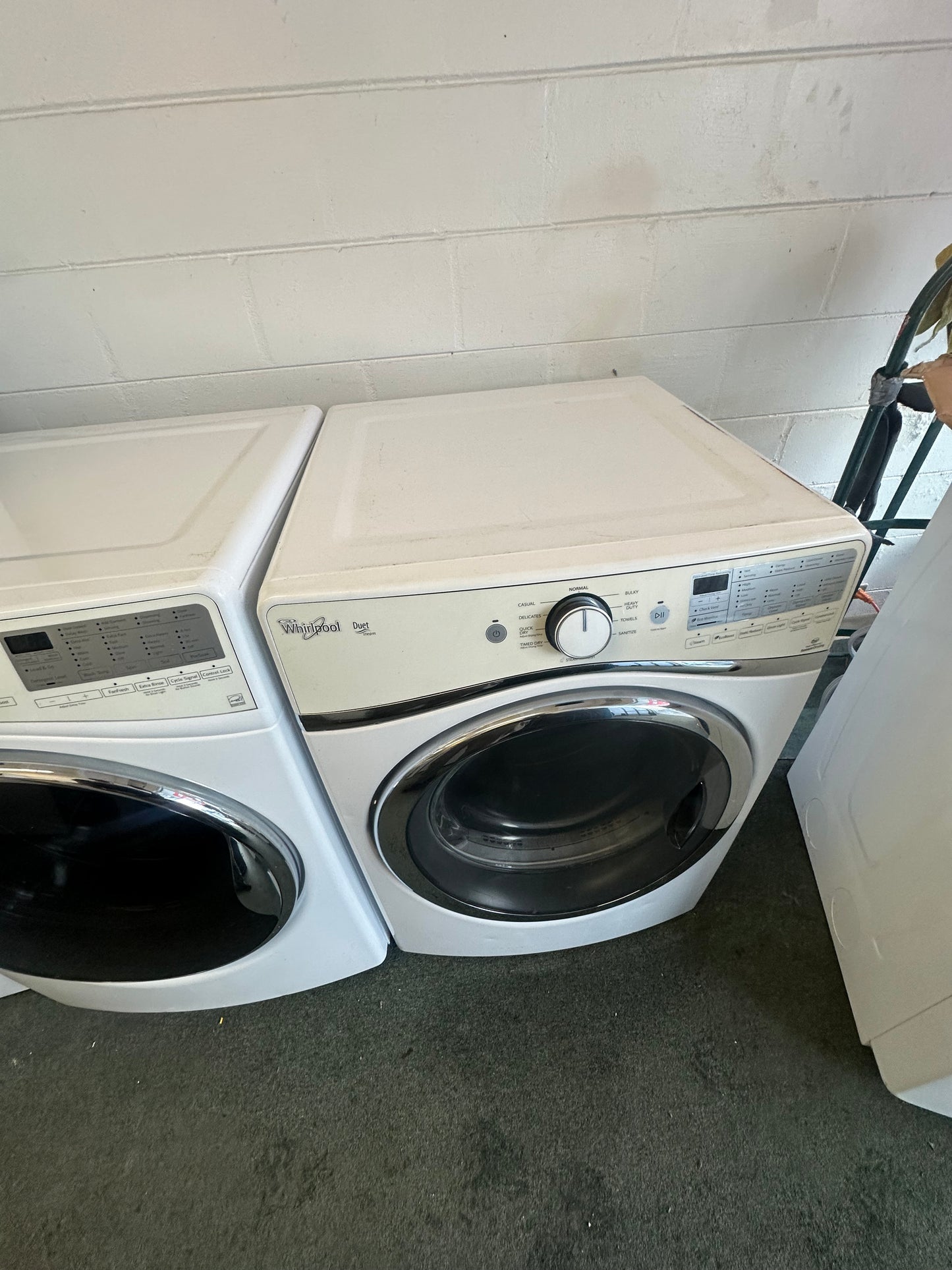 Whirlpool Duet® 7.4 cu. ft. Front-Load Electric Steam Dryer