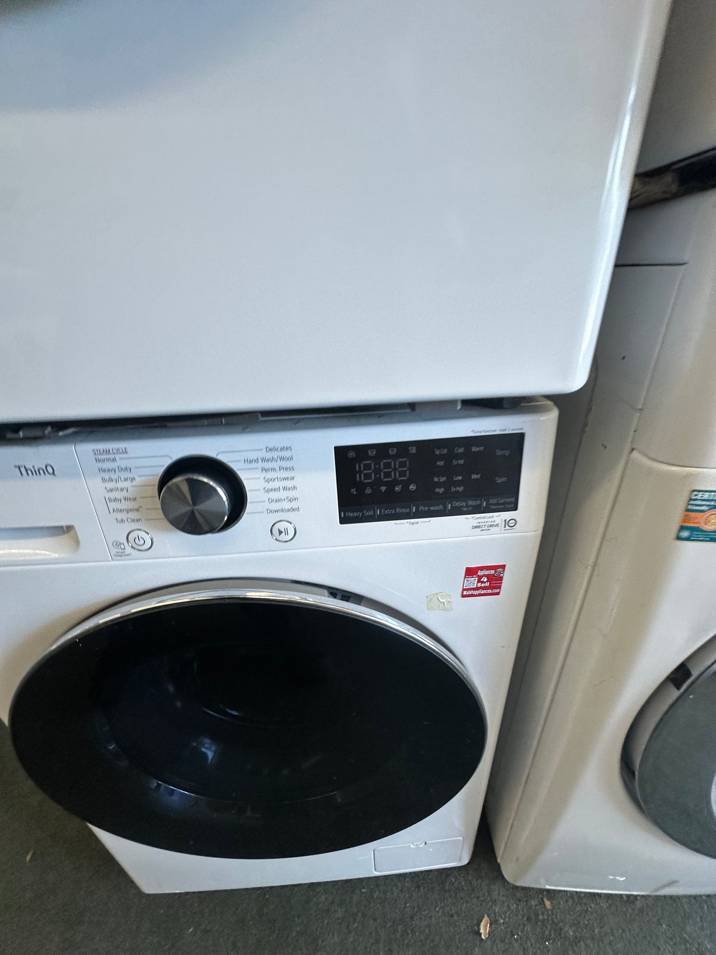 24 Inch Lg Washer And Electric Dryer Set