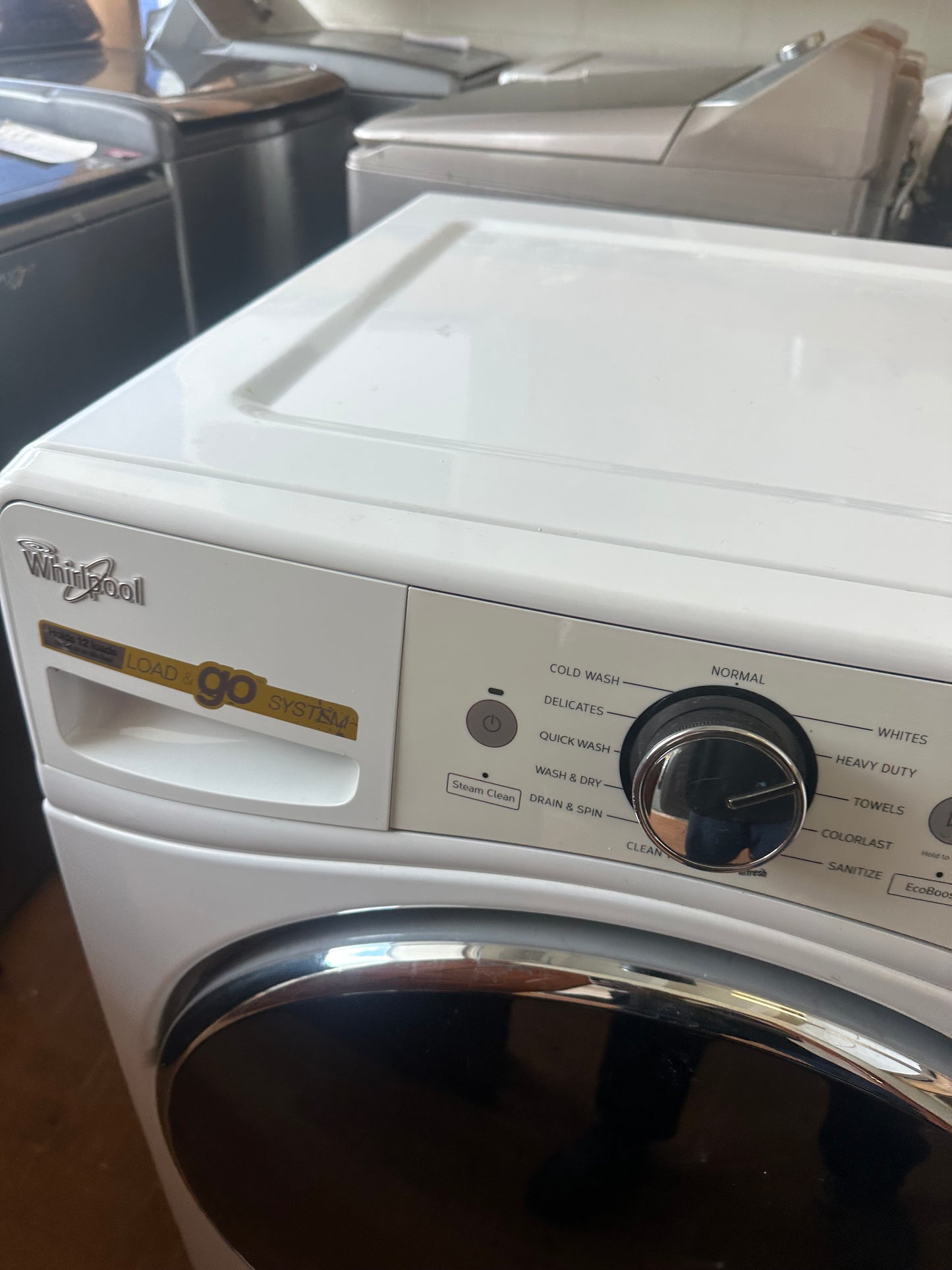 Whirlpool 4.5 cu ft Front‑Load Washer with Load & Go