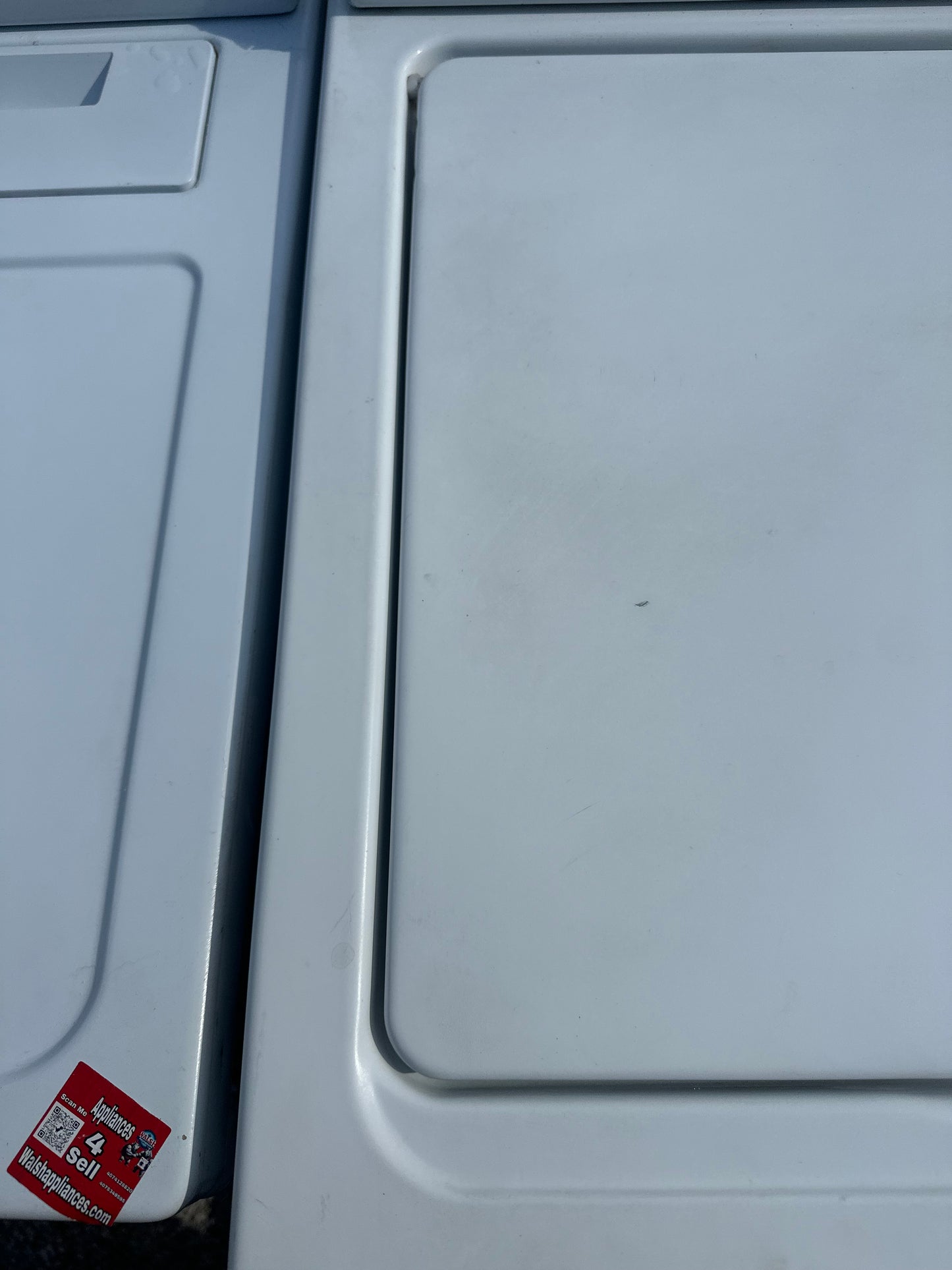 Whirlpool High-Efficiency Top Load Washer – WTW5000DW2