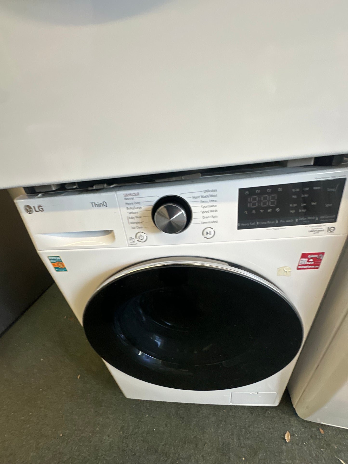 24 Inch Lg Washer And Electric Dryer Set