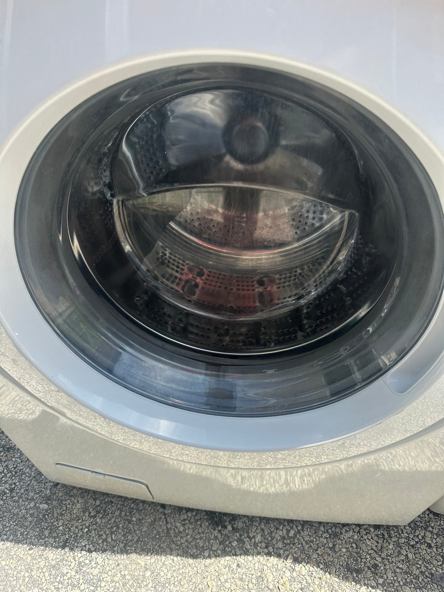 LG 3.5 cu. ft. Front Load Washer