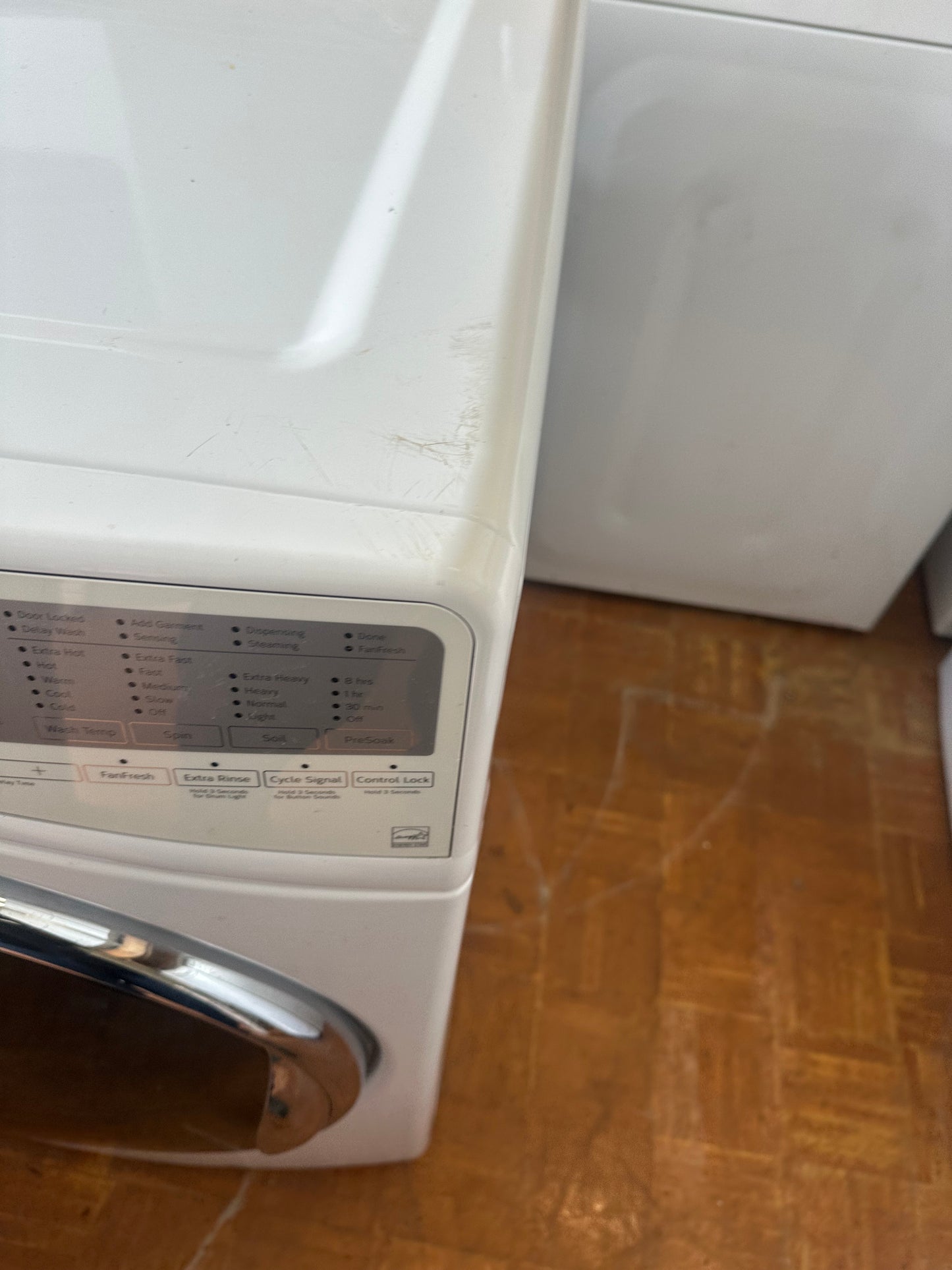 Whirlpool 4.5 cu ft Front‑Load Washer with Load & Go