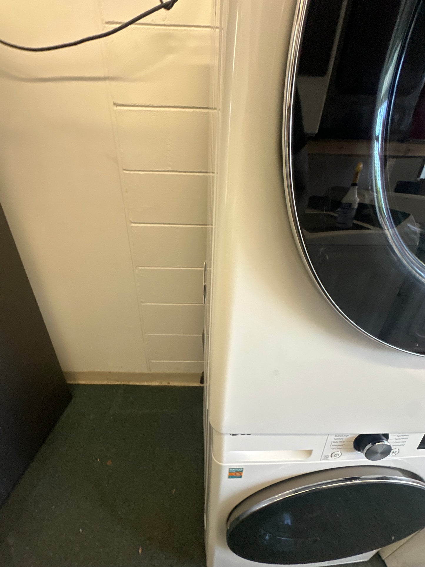 24 Inch Lg Washer And Electric Dryer Set
