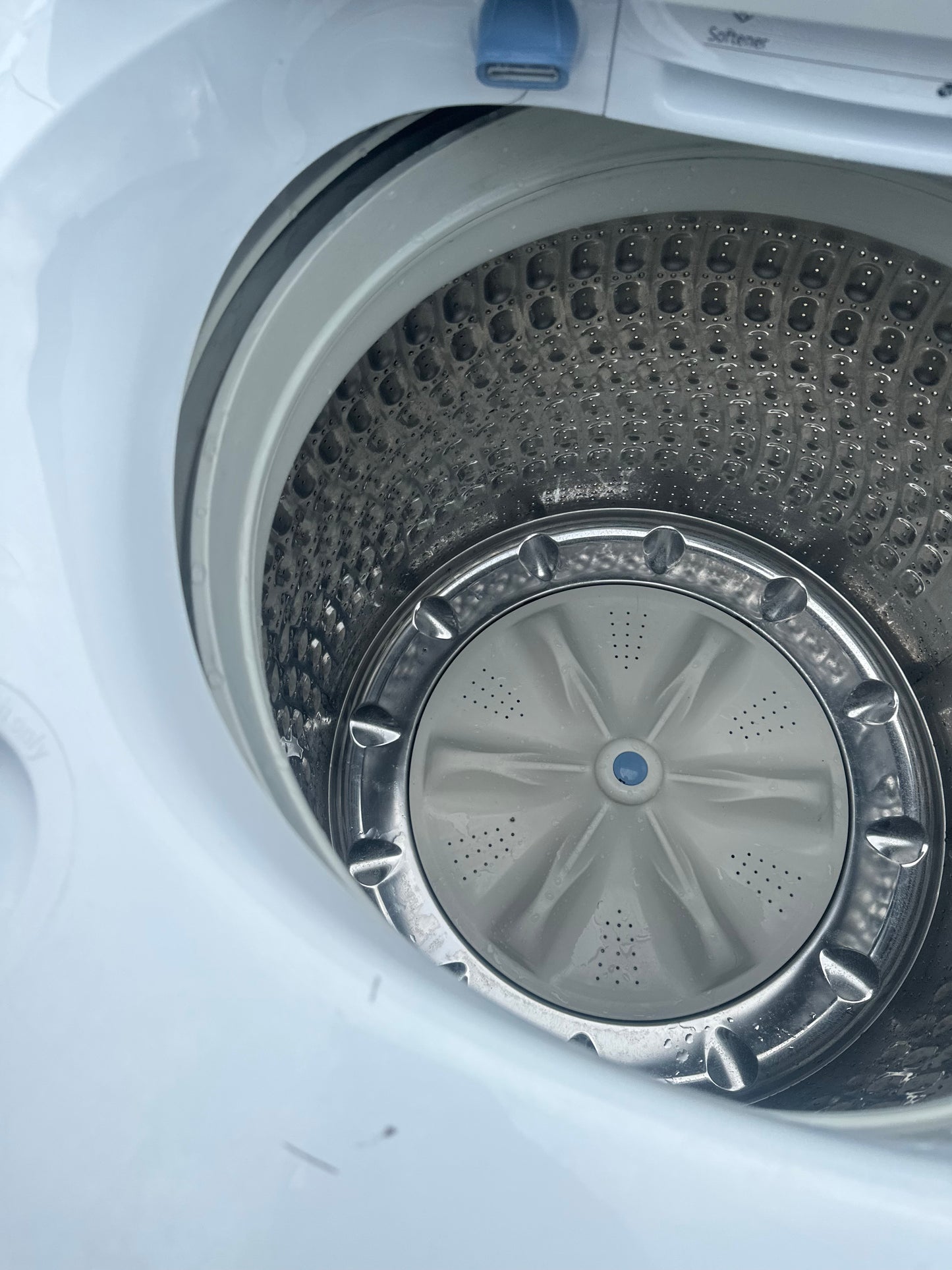 Samsung 5.0 cu. ft. Top Load Washer with Active WaterJet.