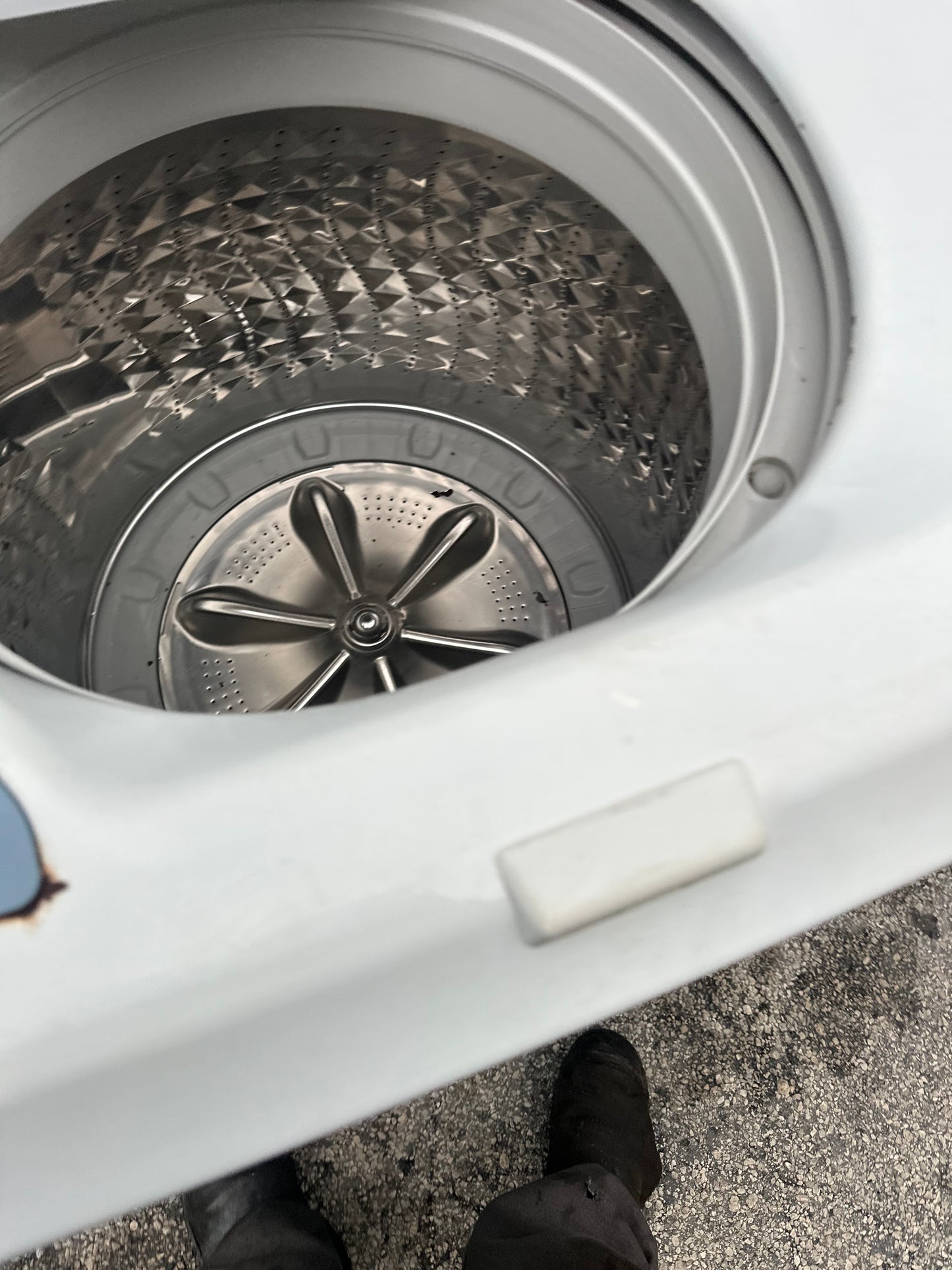 Samsung WA45H7000AW/AA 4.5 Cu. Ft. 9-Cycle High-Efficiency Top-Loading Washer