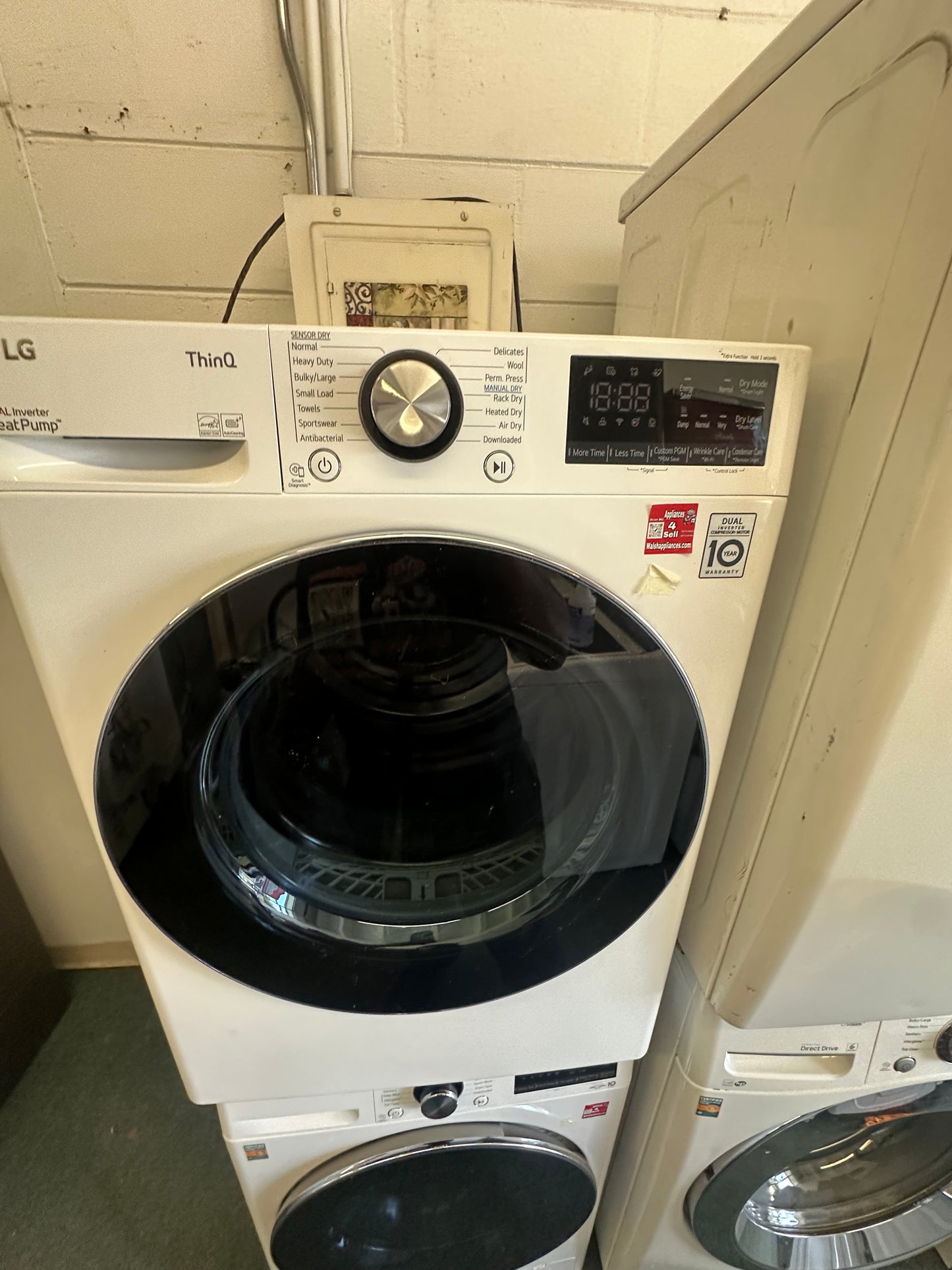 24 Inch Lg Washer And Electric Dryer Set