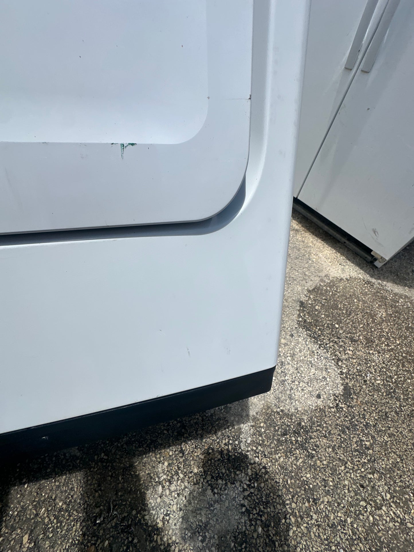 Samsung 7.4 cu. ft. Electric Dryer with Sensor Dry