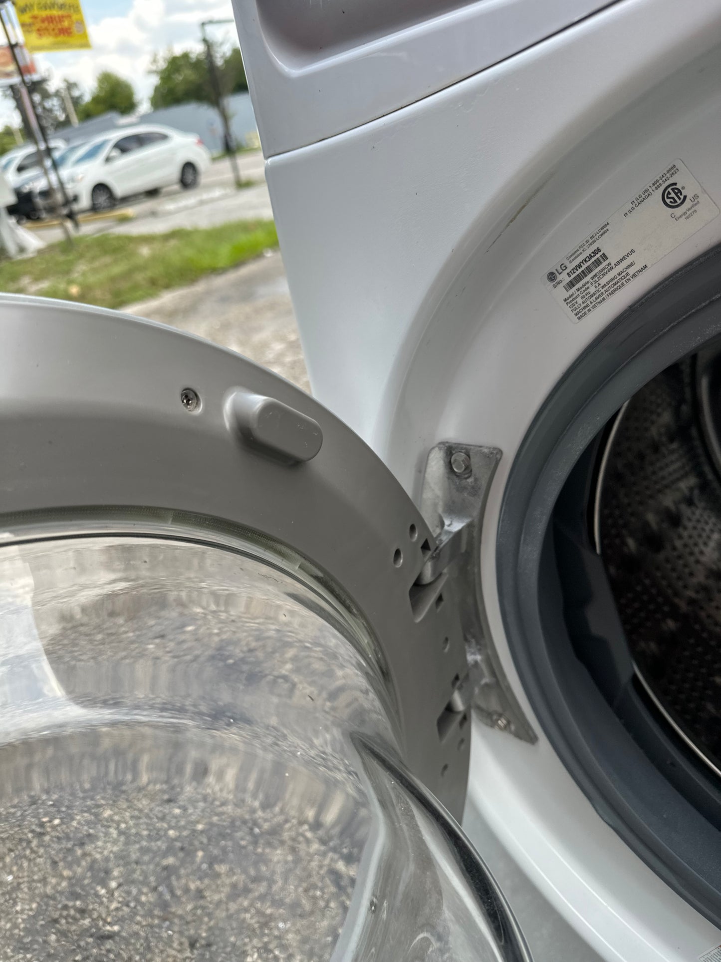Lg Washer - White - 27 Inch Front Load Smart Washer with 4.5 cu. ft. Capacity