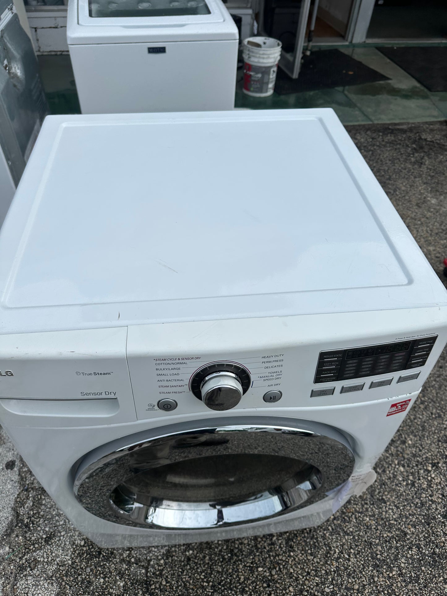 27 Inch Electric Dryer with 7.3 cu. ft. Capacity