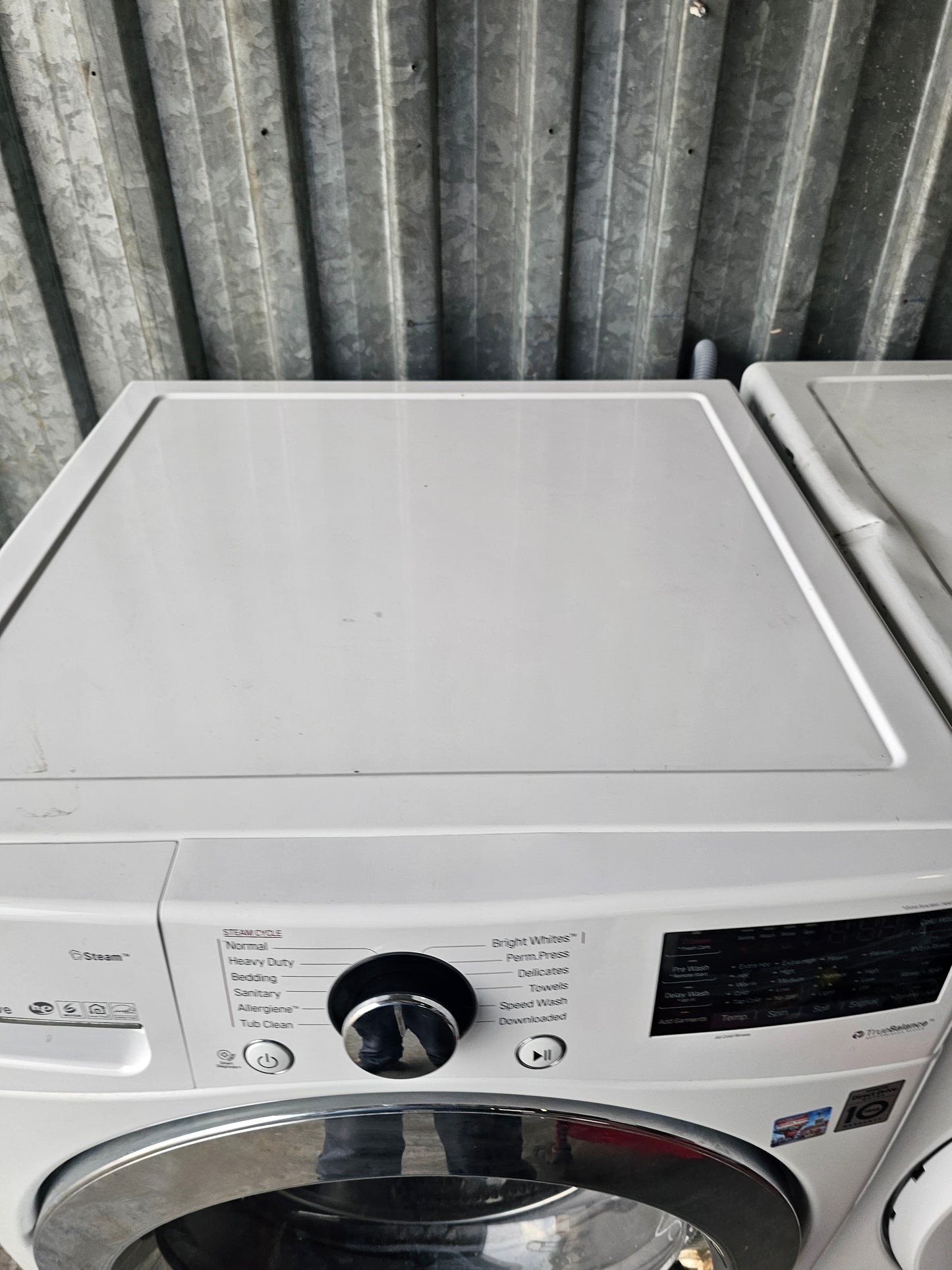 LG 4.5 Cu. Ft. Ultra Large Capacity Front Load Washer