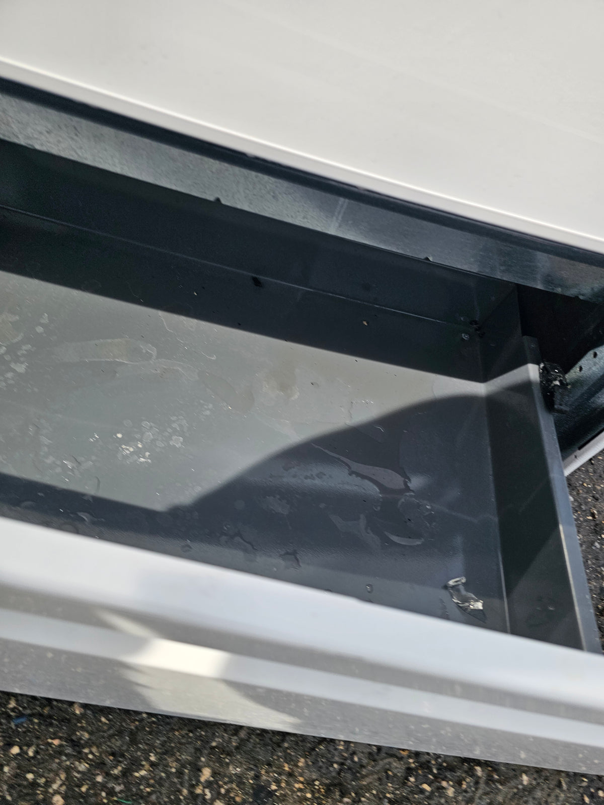 Whirlpool White Electric Stove