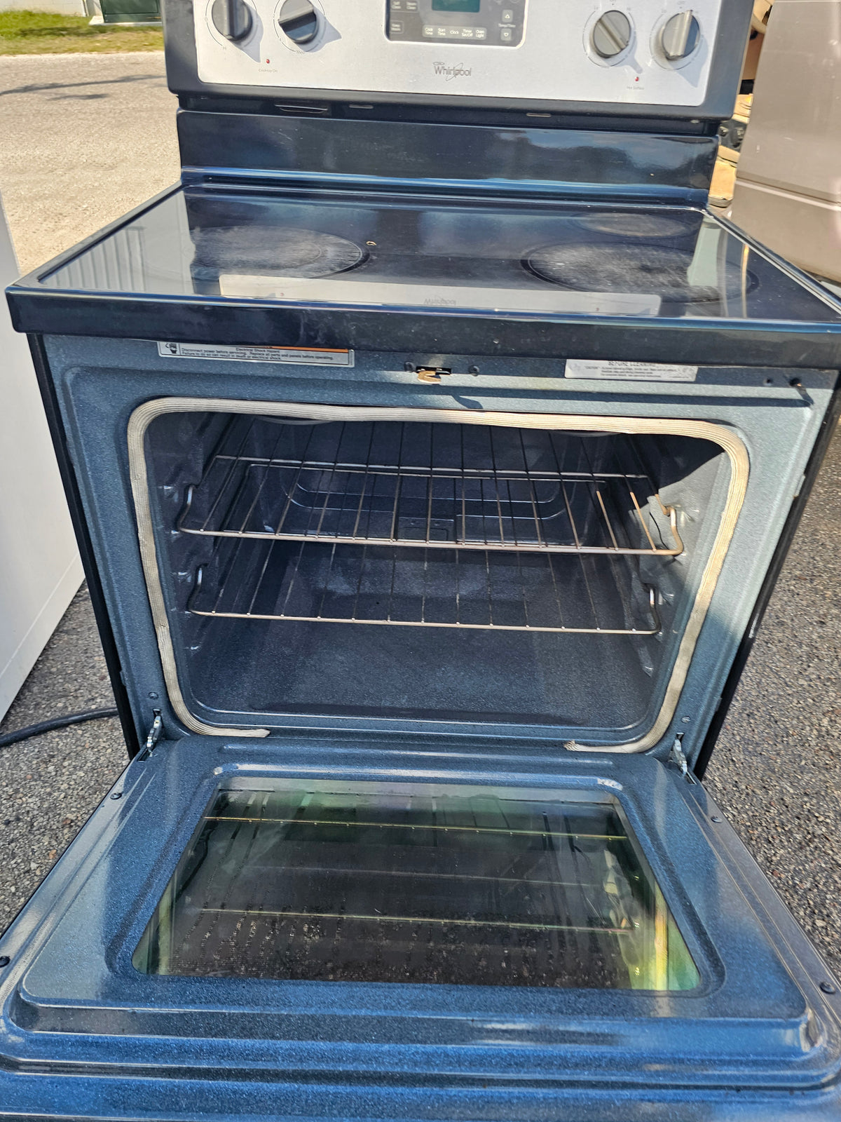 Whirlpool 30-Inch Freestanding Electric Range