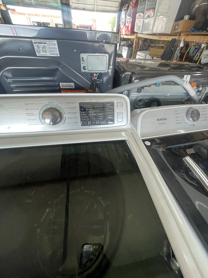 Samsung Washer And Electric Dryer Set