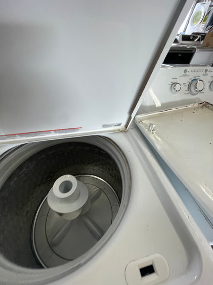 Ge Washer And Electric Dryer  Set