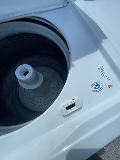 Whirlpool  WTW4855HW
28 Inch Top Load Washer with 3.8 Cu. Ft. Capacity, Water Level Selection, Two-Way Wash Action Agitator, Stainless Steel Wash Basket, Late Lid Lock, 12 Wash Cycles, Quick Wash, Soaking Cycles, and Clean Washer with Affresh® Cycle