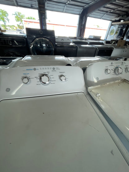 Ge Washer And Electric Dryer  Set