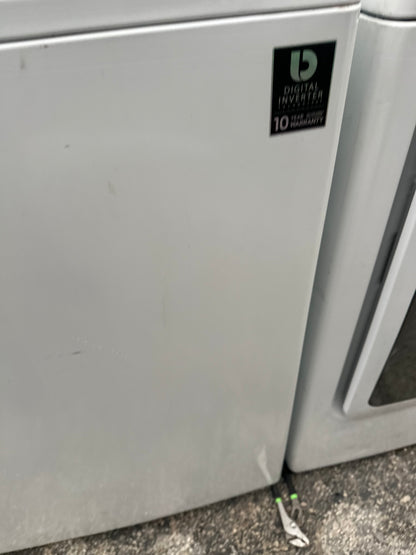 Samsung WA45H7000AW/AA 4.5 Cu. Ft. 9-Cycle High-Efficiency Top-Loading Washer