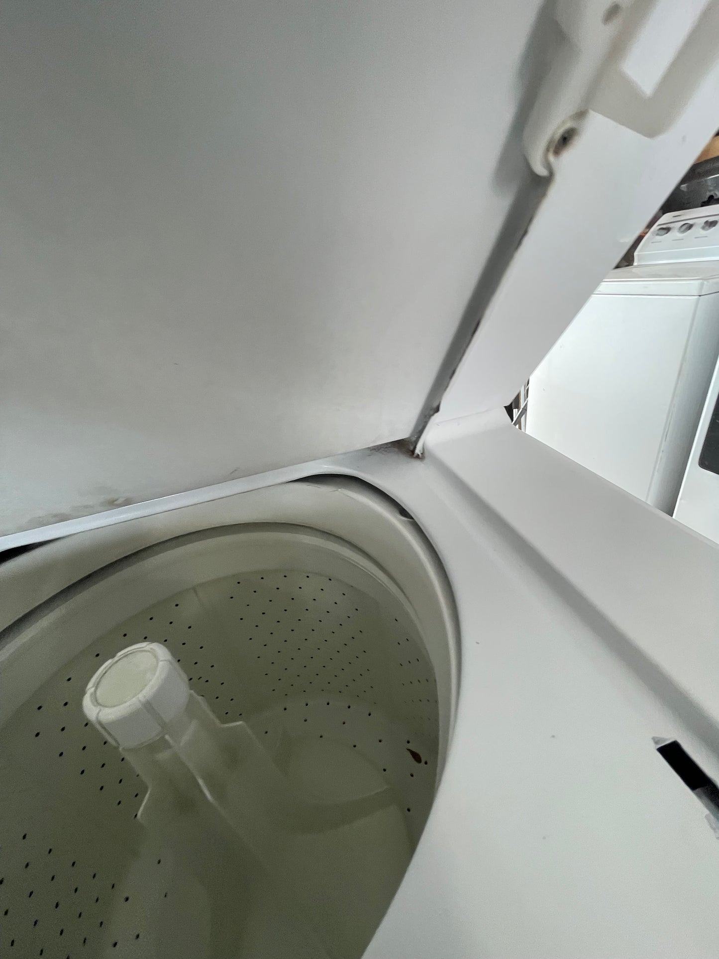 GE® 27" Unitized Spacemaker® Washer and Electric Dryer