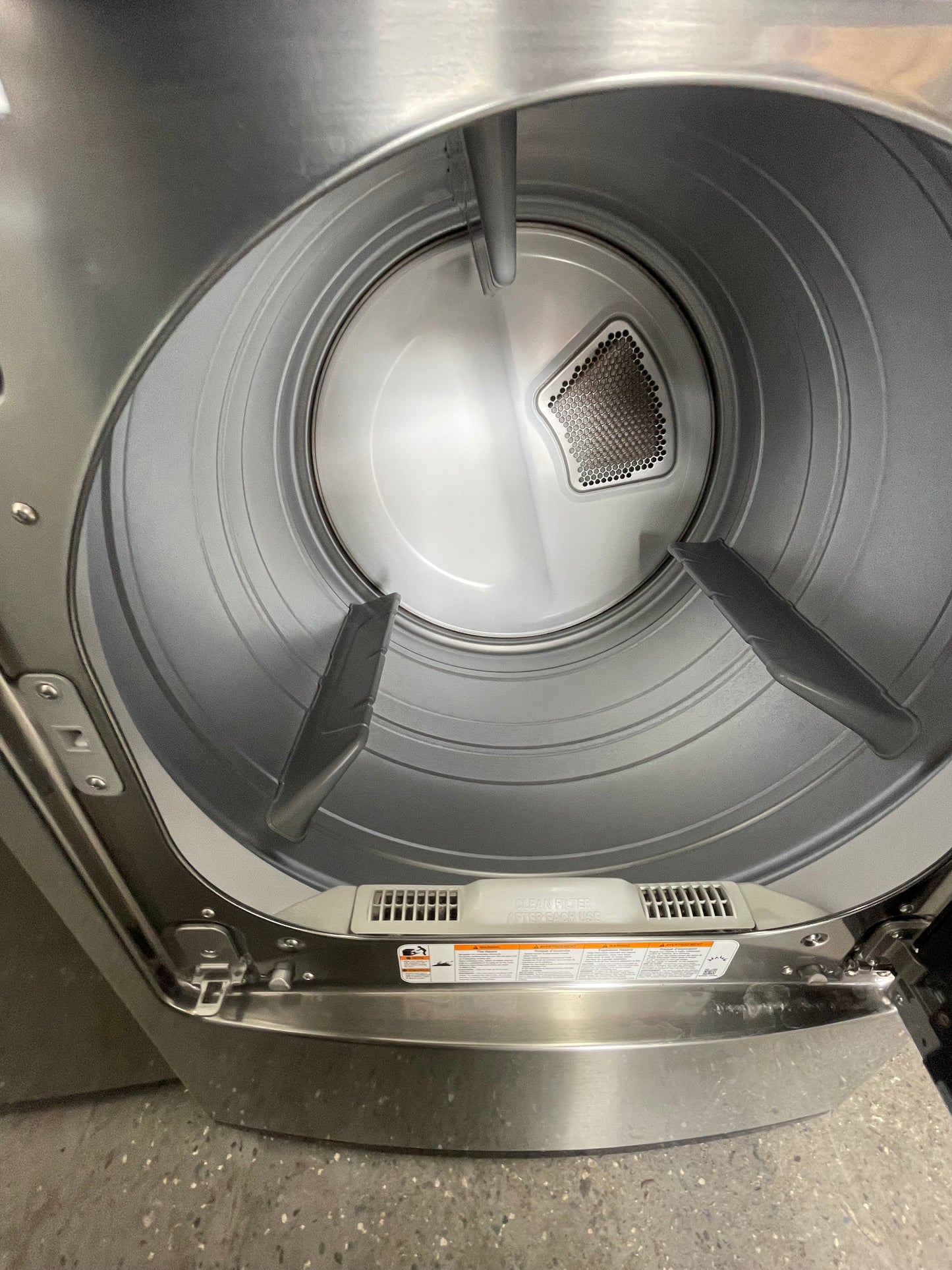 Lg Washer And Electric Dryer Set